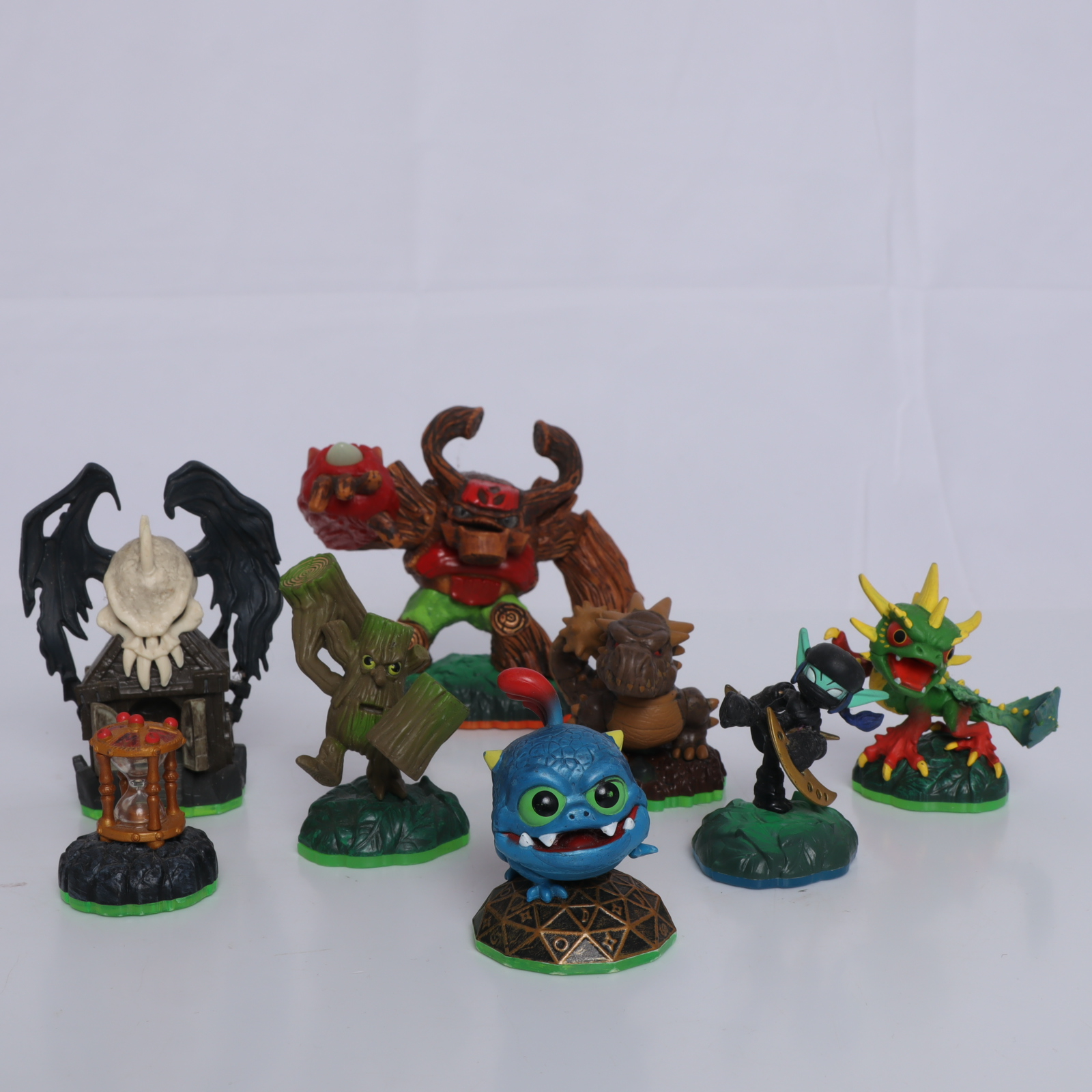 Voir photo 3 de Lot de 14 figurines Skylanders Lot de 14 figurines Skylanders - Vue 3 -