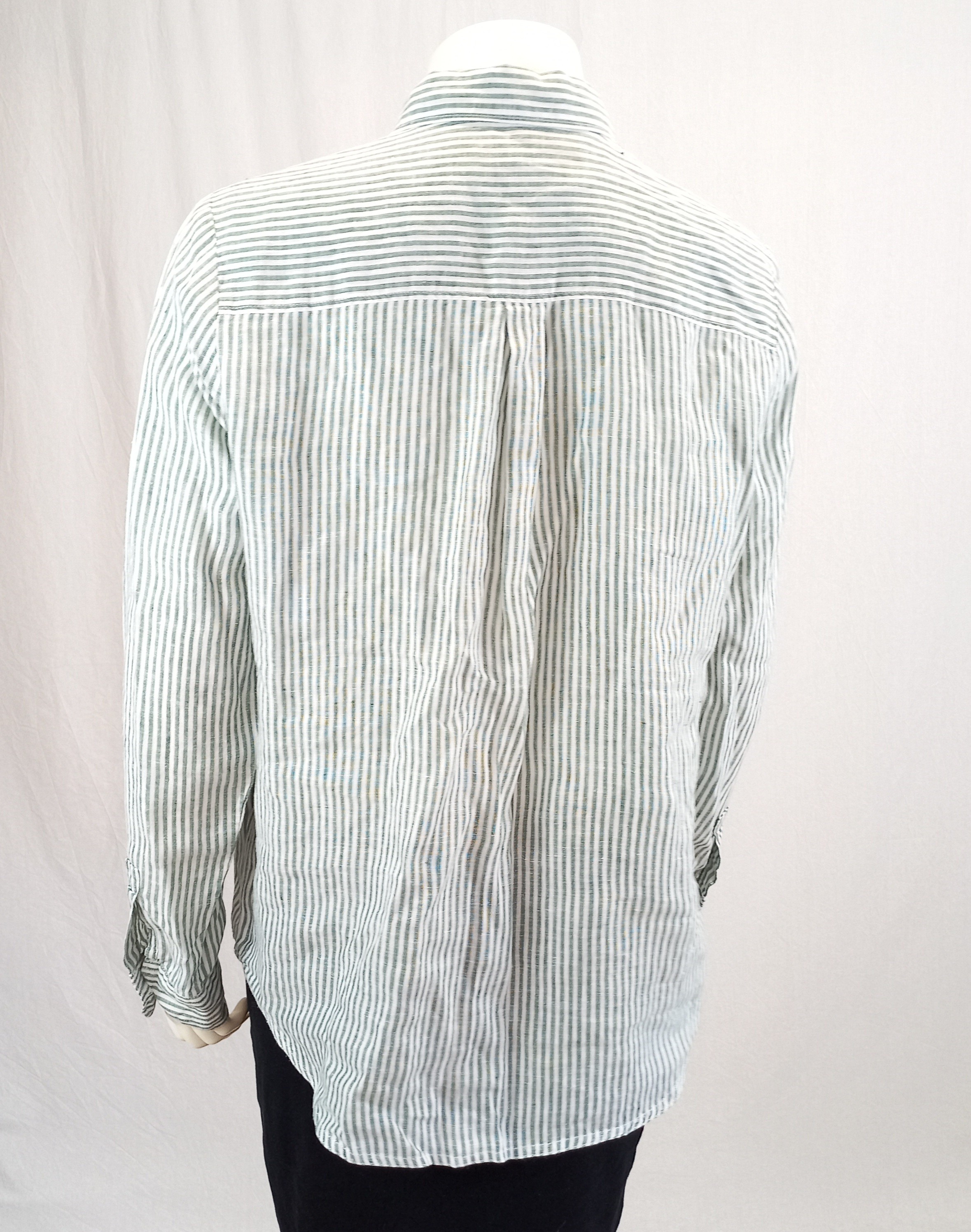 Chemise 100% lin Taille 40/42 estimée - Photo 2
