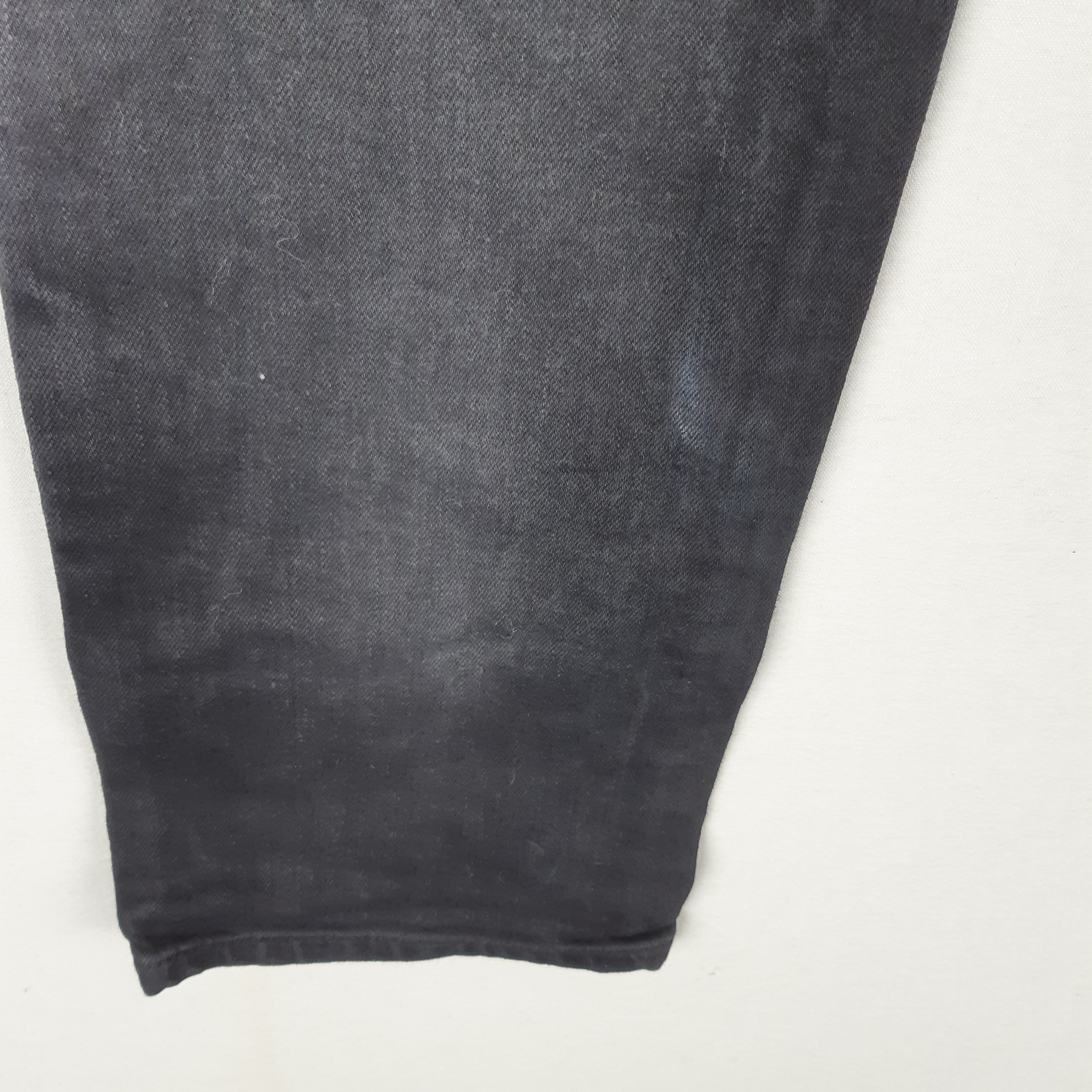 Voir photo 5 de Galeries Lafayette - Jean coton noir - Taille 32/34 mesures 45 cm Longueur= 102 cm Galeries Lafayette - Jean coton noir - Taille 32/34 mesures 45 cm Longueur= 102 cm - Vue 5 -