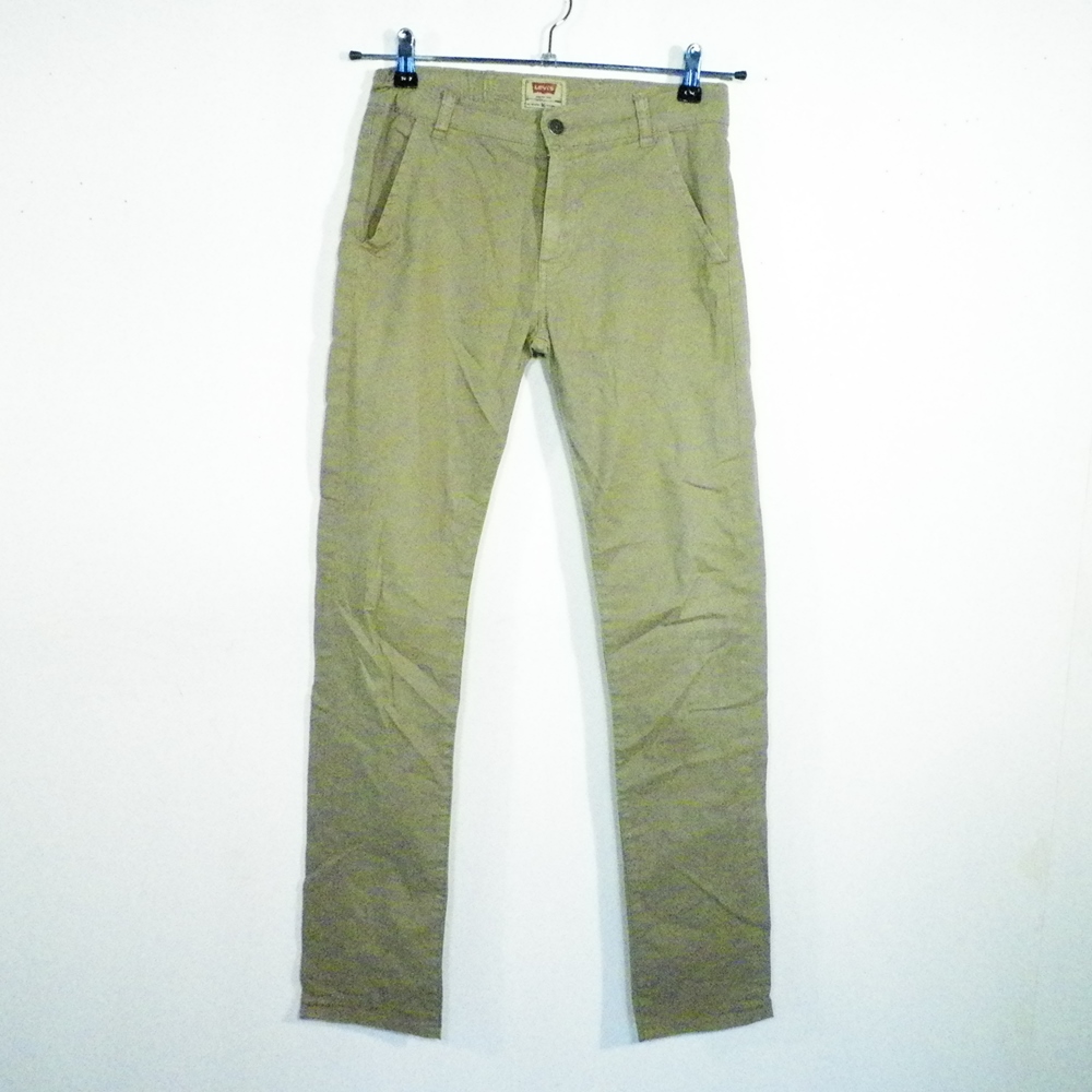 Pantalon Garçon Beige LEVIS T 16 Ans. Bon état -  reconditionné disponible sur Label Emmaüs