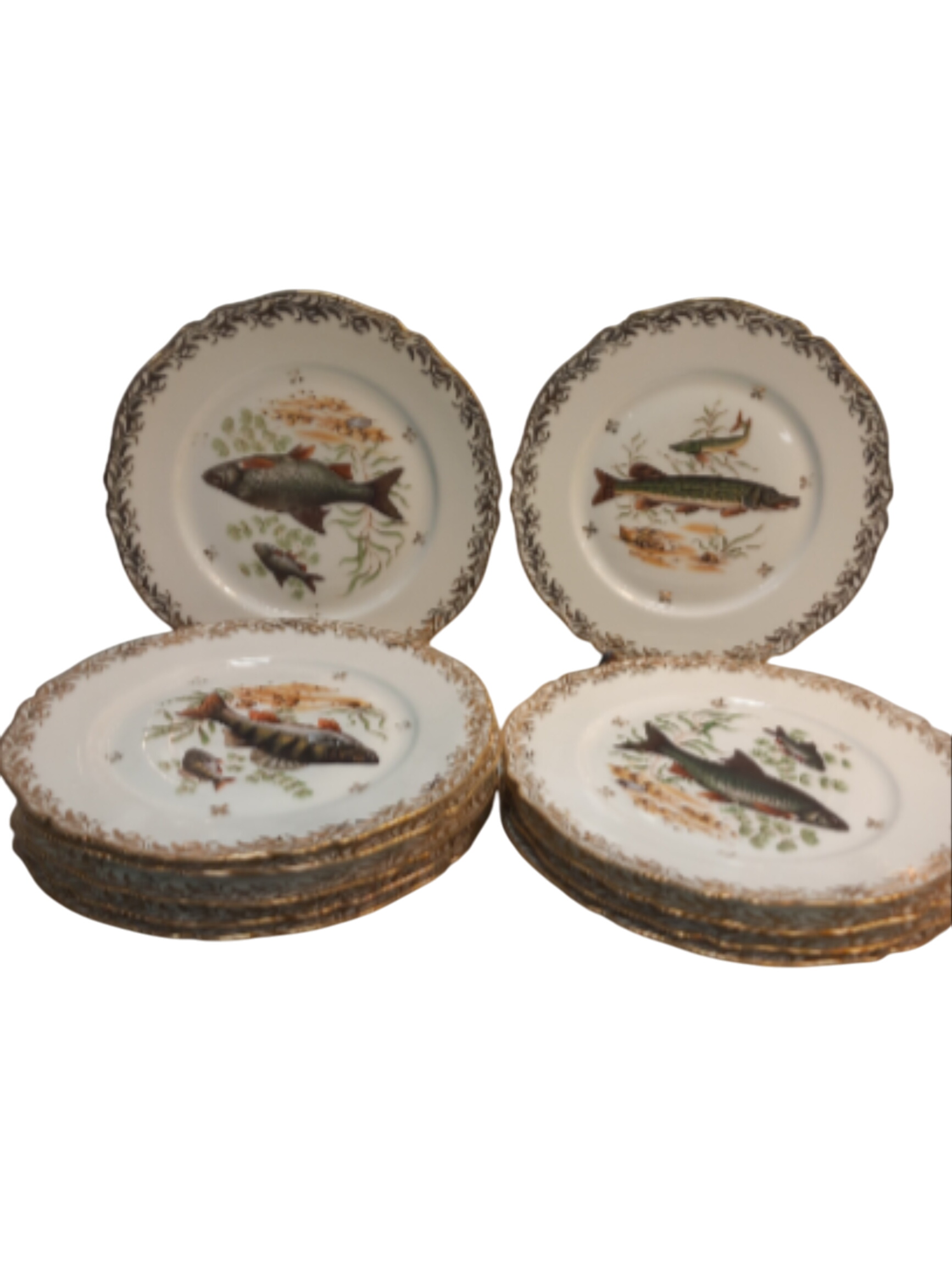 Lot 11 de assiettes et un grand plats en limoge france - Photo 0