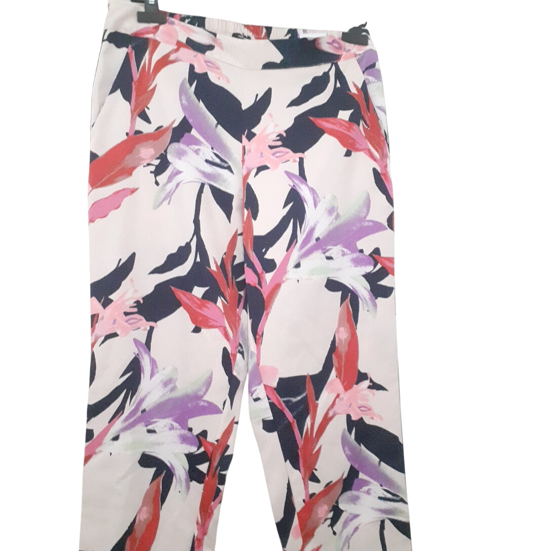 Vero Moda- Pantalon large fleuri Très bon état -  reconditionné disponible sur Label Emmaüs