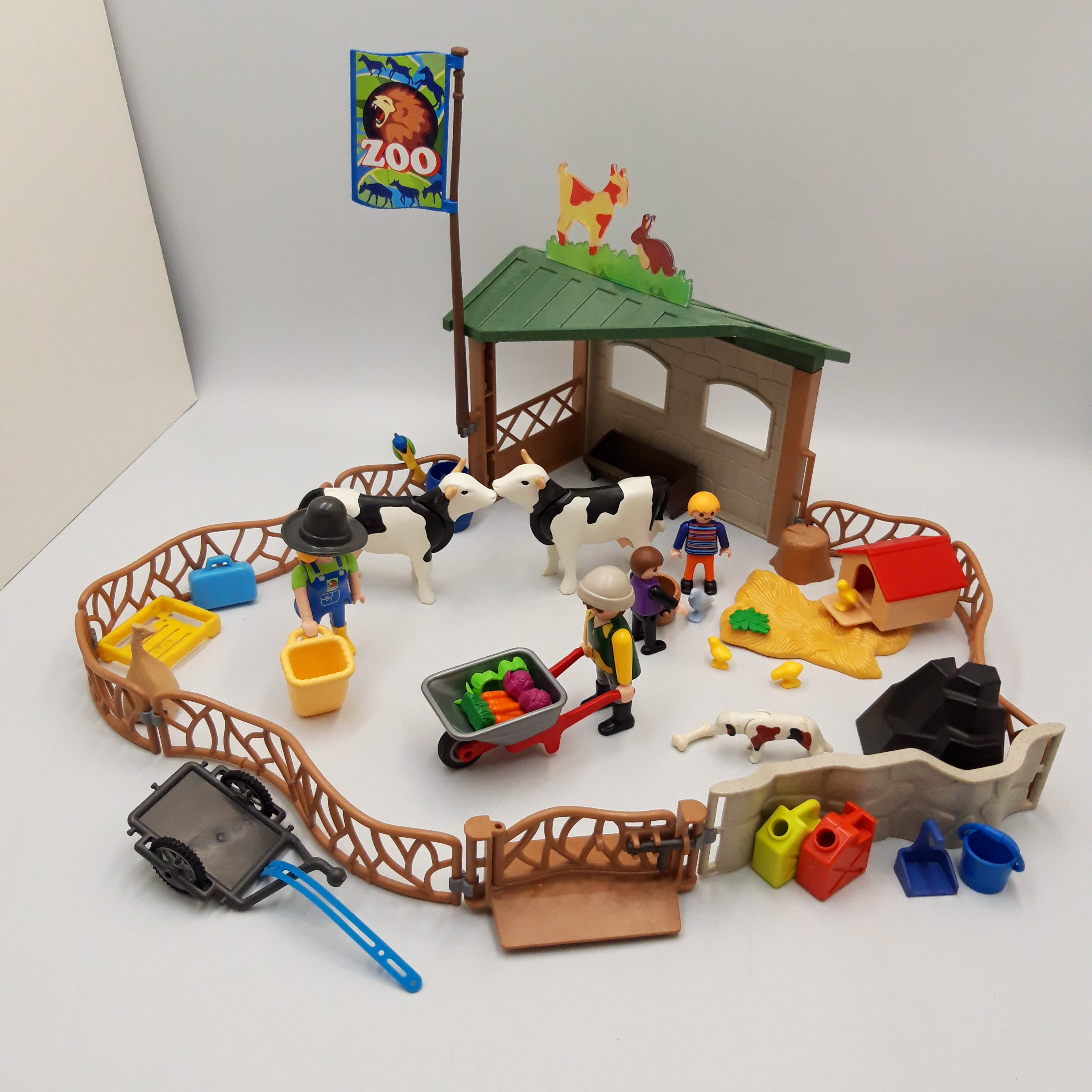 Playmobil 'Petite ferme' 34 pièces Bon état - Vue 2 - 