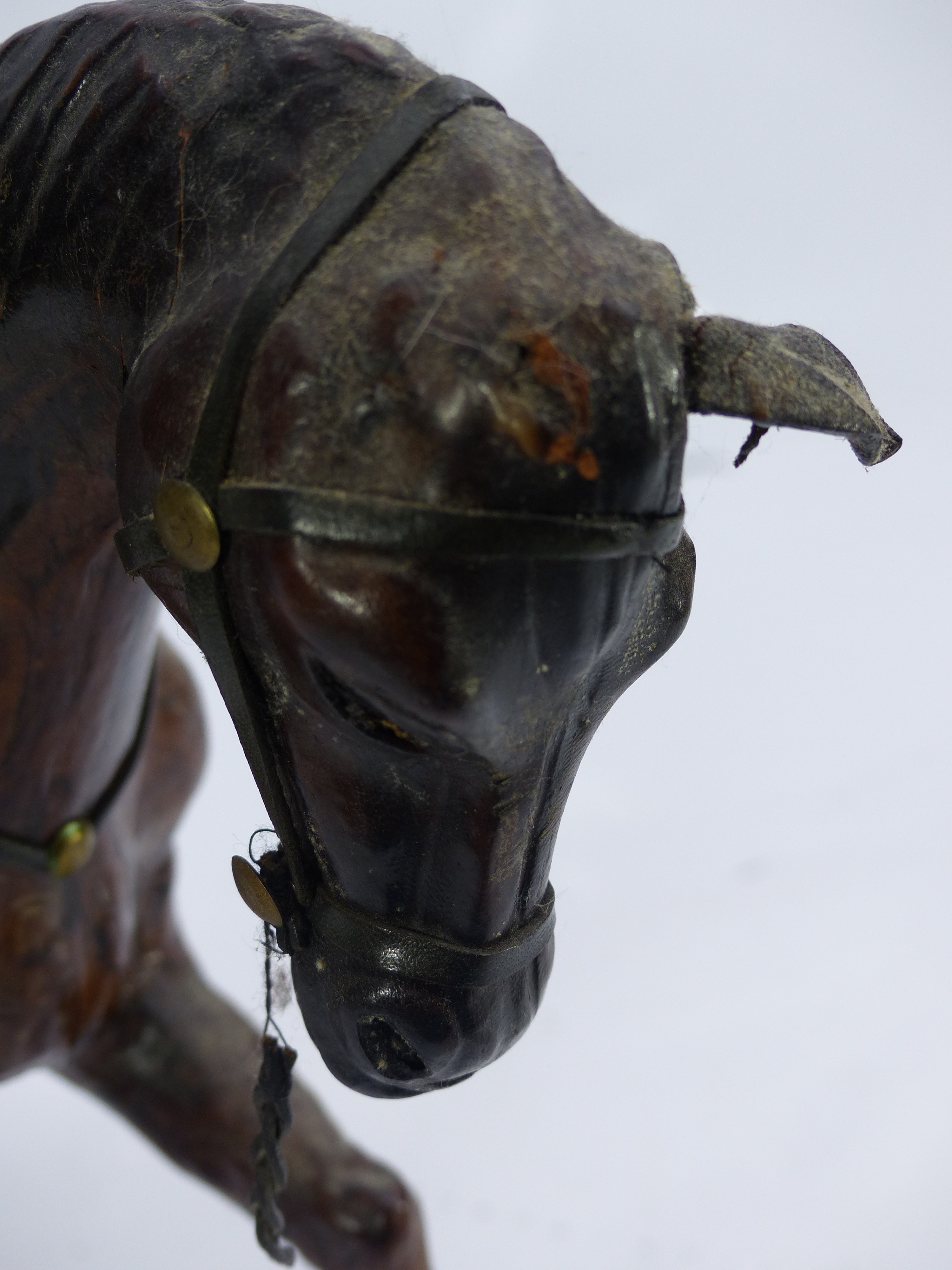 Grand cheval en bois de 35cm - Photo 8