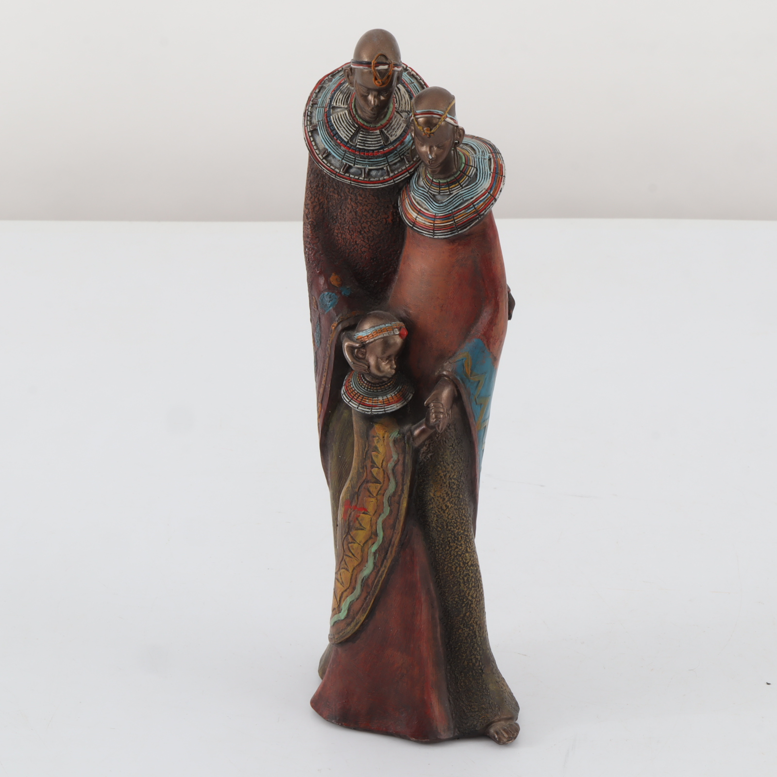 Statuette d'un couple africain avec enfant - Photo 2