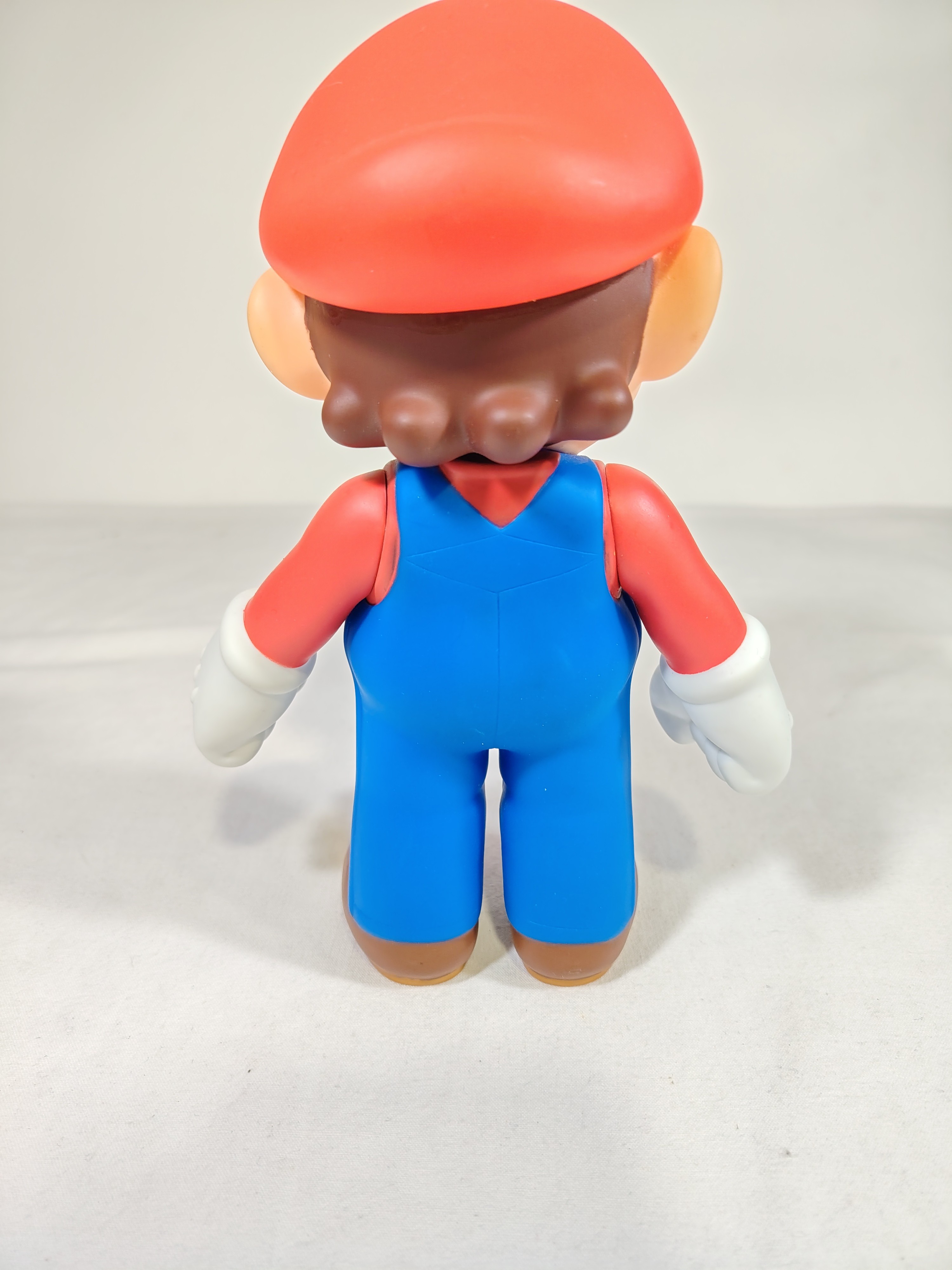 Figurine Mario 22 CM Très bon état - Vue 2 - 