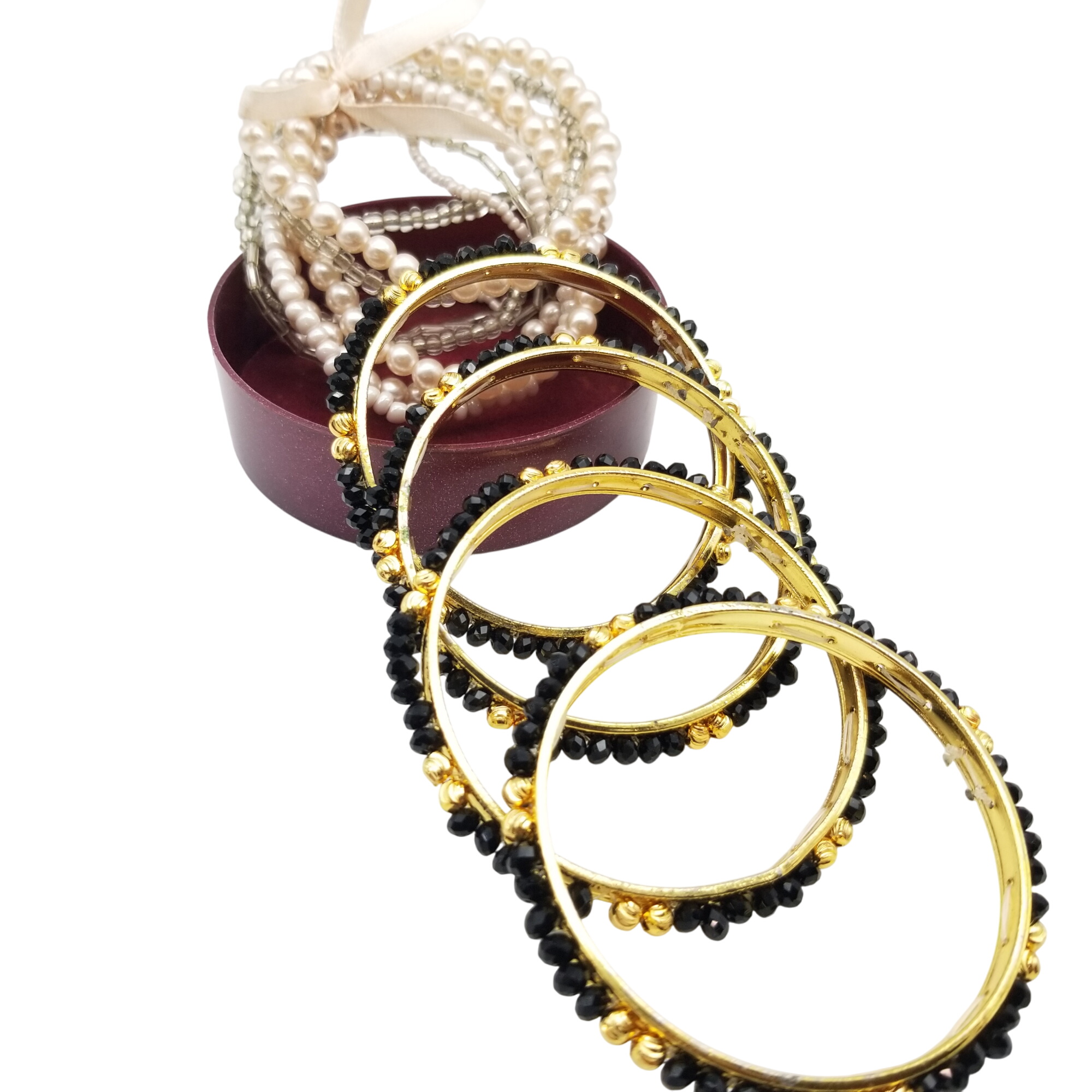 lot Bracelets perles et verroterie  -  reconditionné disponible sur Label Emmaüs