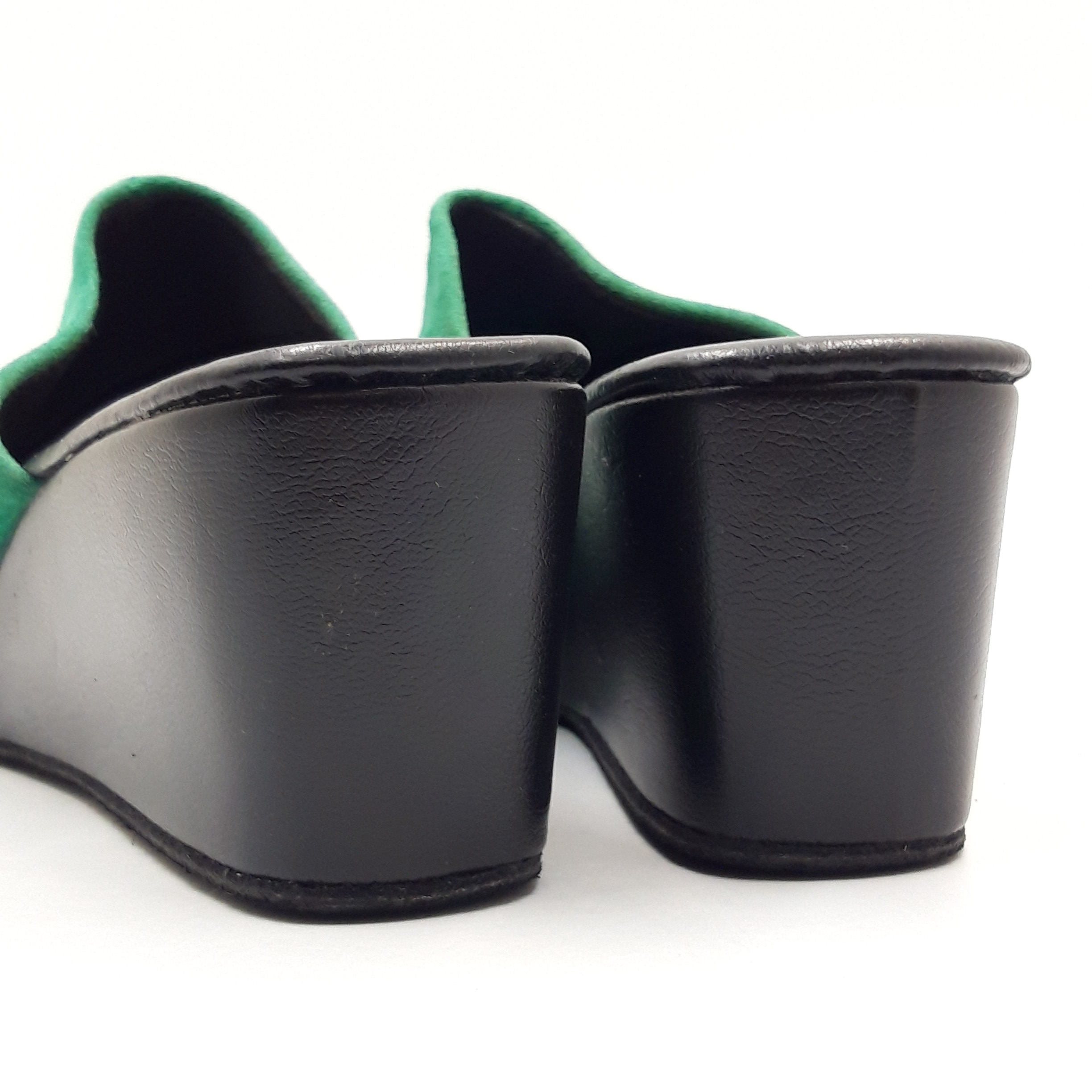 Voir photo 5 de Mules compensées en daim/ cuir vintage HELLER France, pointure 40 Mules compensées en daim/ cuir vintage HELLER France, pointure 40 Très bon état - Vue 5 -