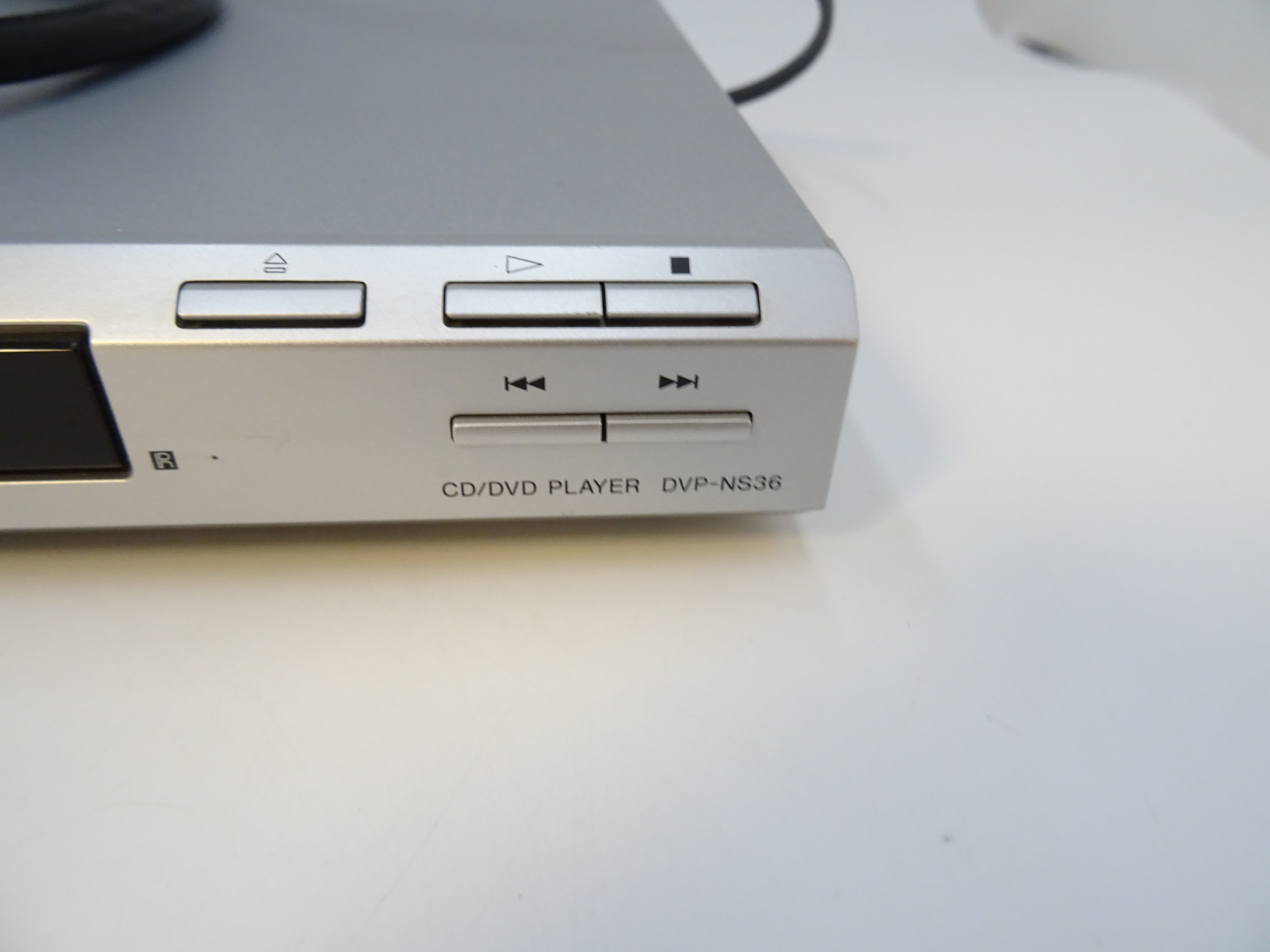 Lecteur DVD Sony dvp-ns36. Bon état - Vue 3 - 