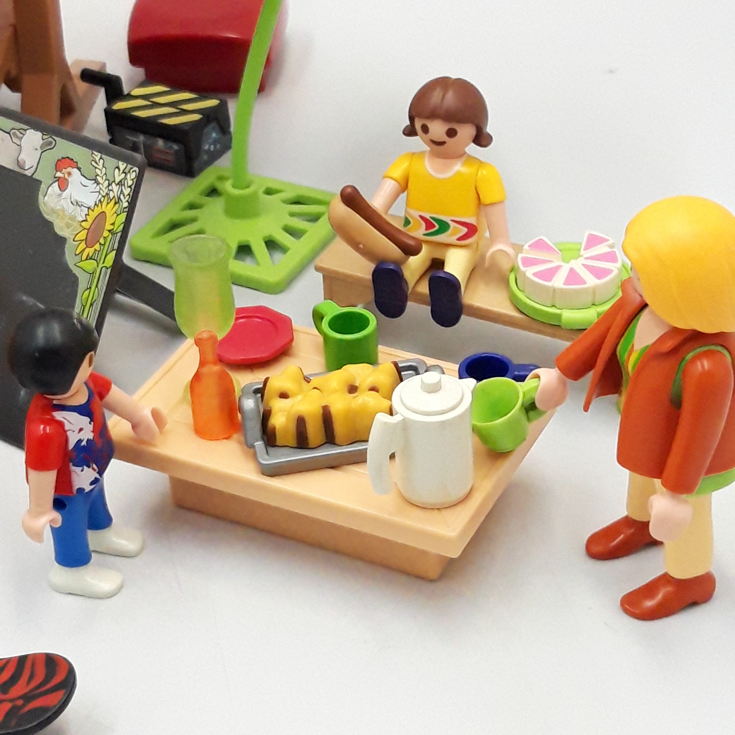 Playmobil référence 6121, 'Marchand avec stand de légumes' 64 pièces - Bon état - Photo 6