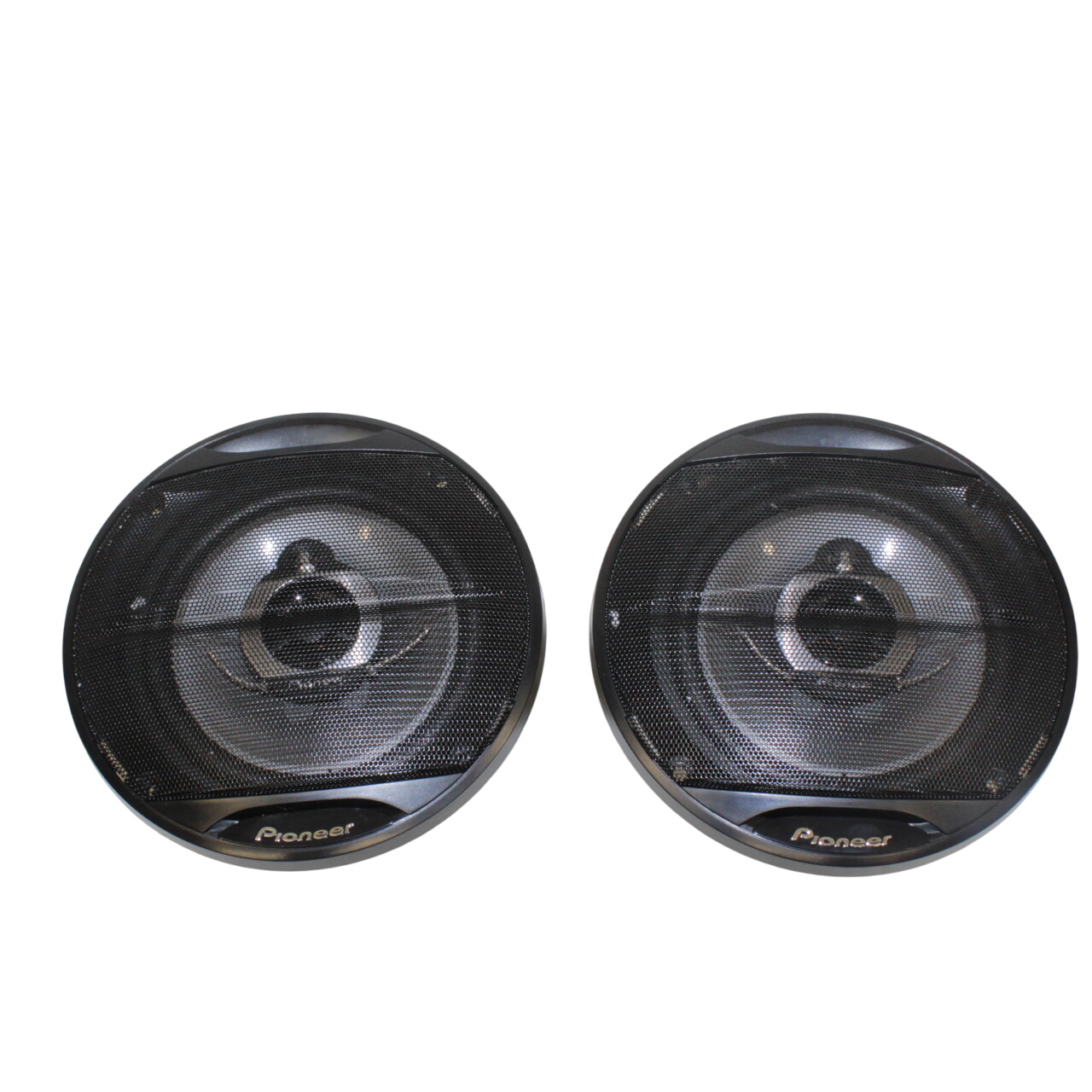 Acheter 2 Haut-parleurs Pioneer 140W - 15,00 € 2 Haut-parleurs Pioneer 140W - reconditionné disponible sur Label Emmaüs