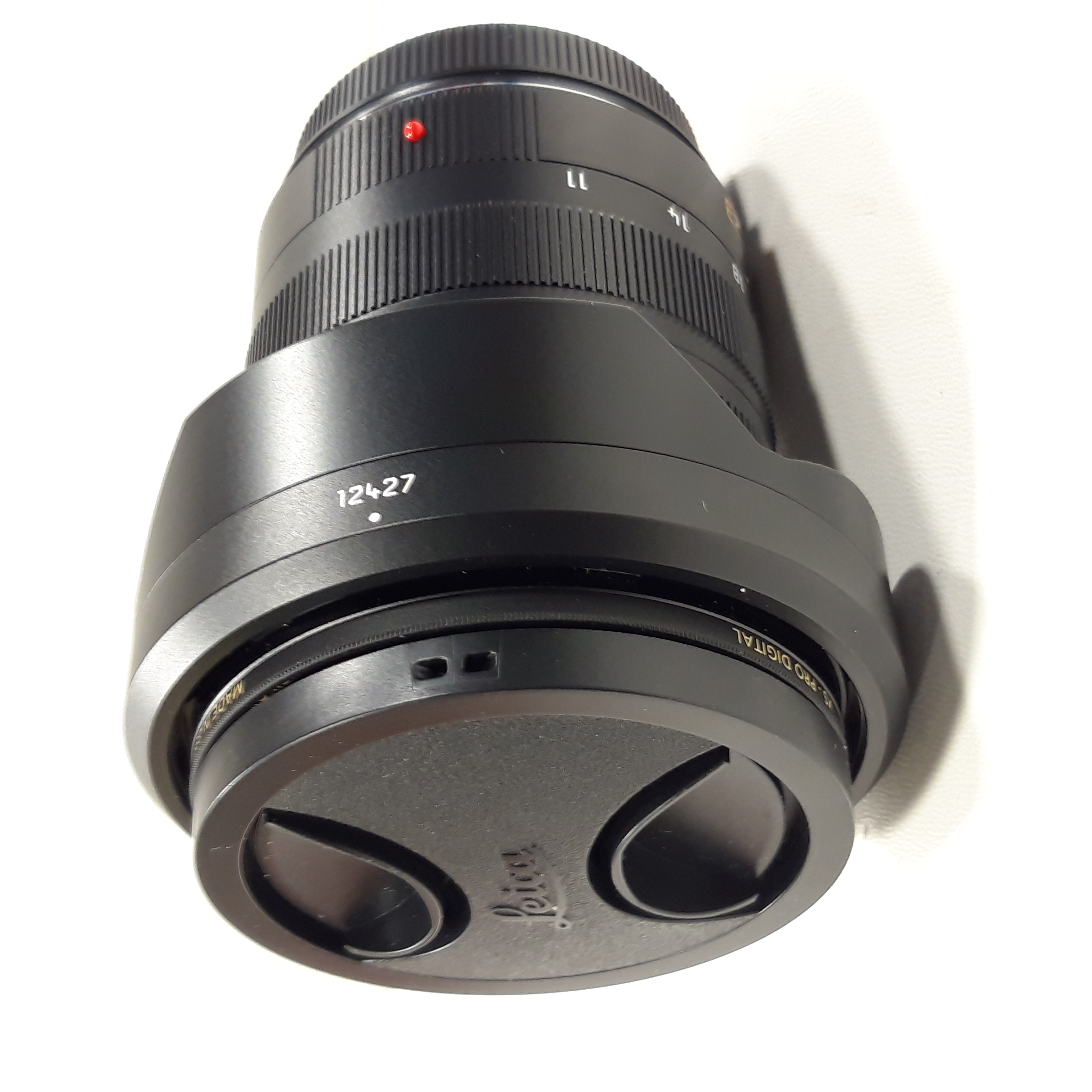 Objectif LEICA super-vario-elmar-tl 11-23mm f/3.5-4.5  asph  Très bon état -  reconditionné disponible sur Label Emmaüs