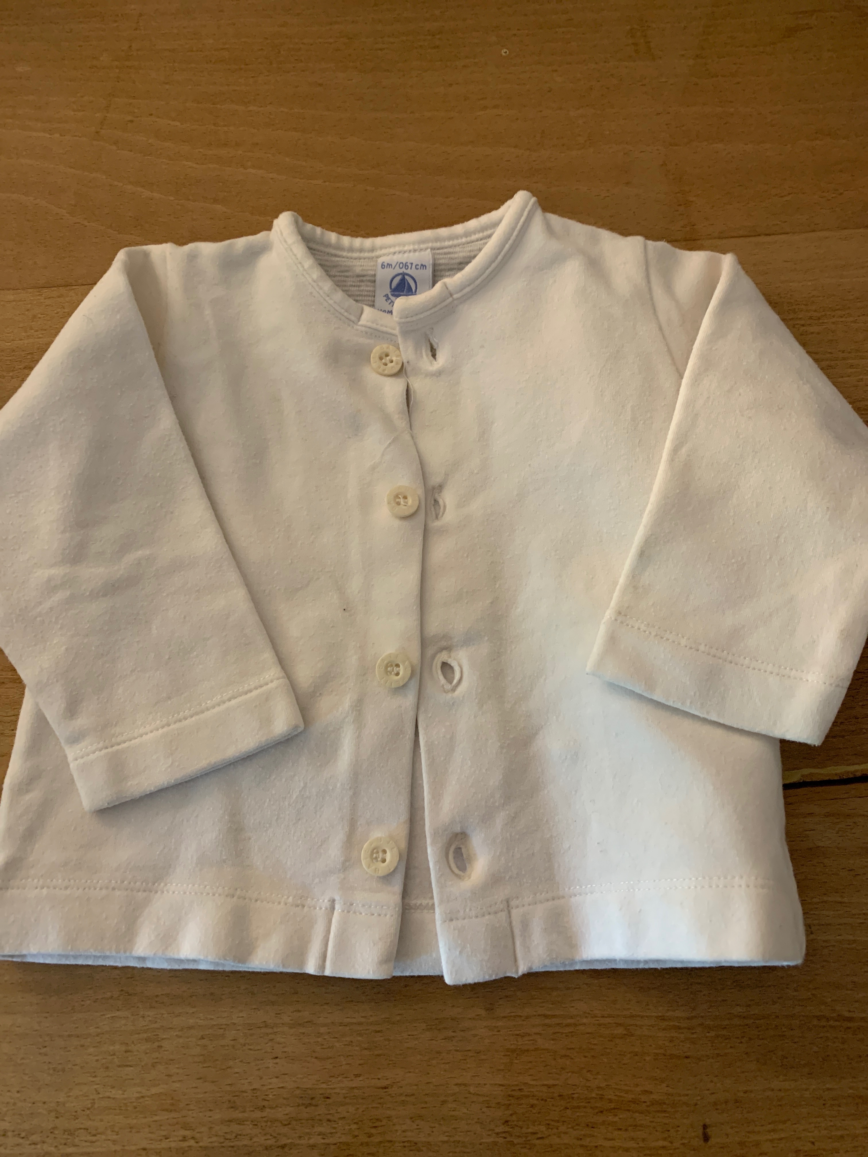 Voir photo 2 de Ensemble 6 mois fille 4 pièces « Petit Bateau, Dpam, Orchestra » Ensemble 6 mois fille 4 pièces « Petit Bateau, Dpam, Orchestra » Très bon état - Vue 2 -