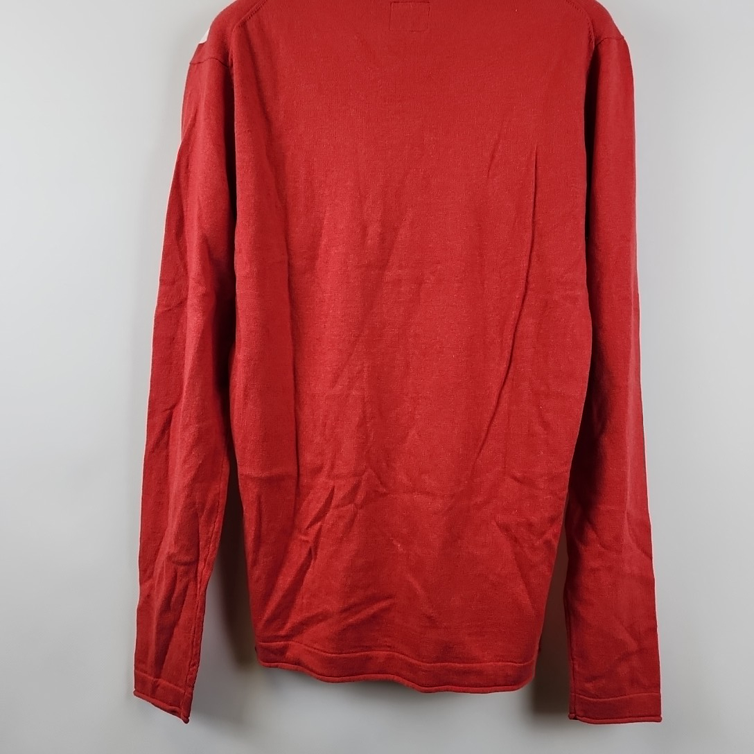 Voir photo 3 de Guess - Pull rouge 100% coton - Taille M Guess - Pull rouge 100% coton - Taille M Très bon état - Vue 3 -