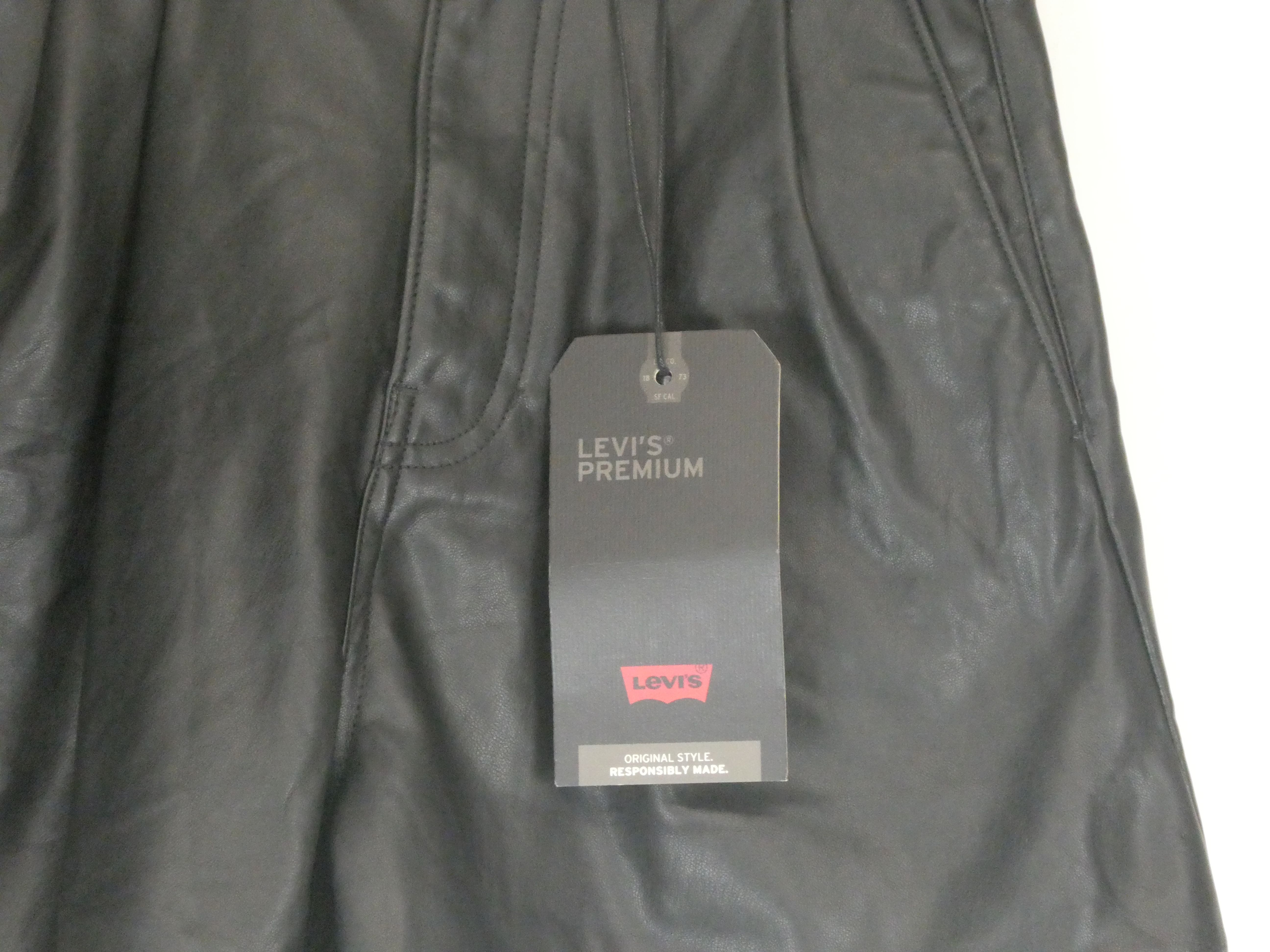 Levi's shorts à pinces en similicuir - Taille W24/34/XS - Photo 9