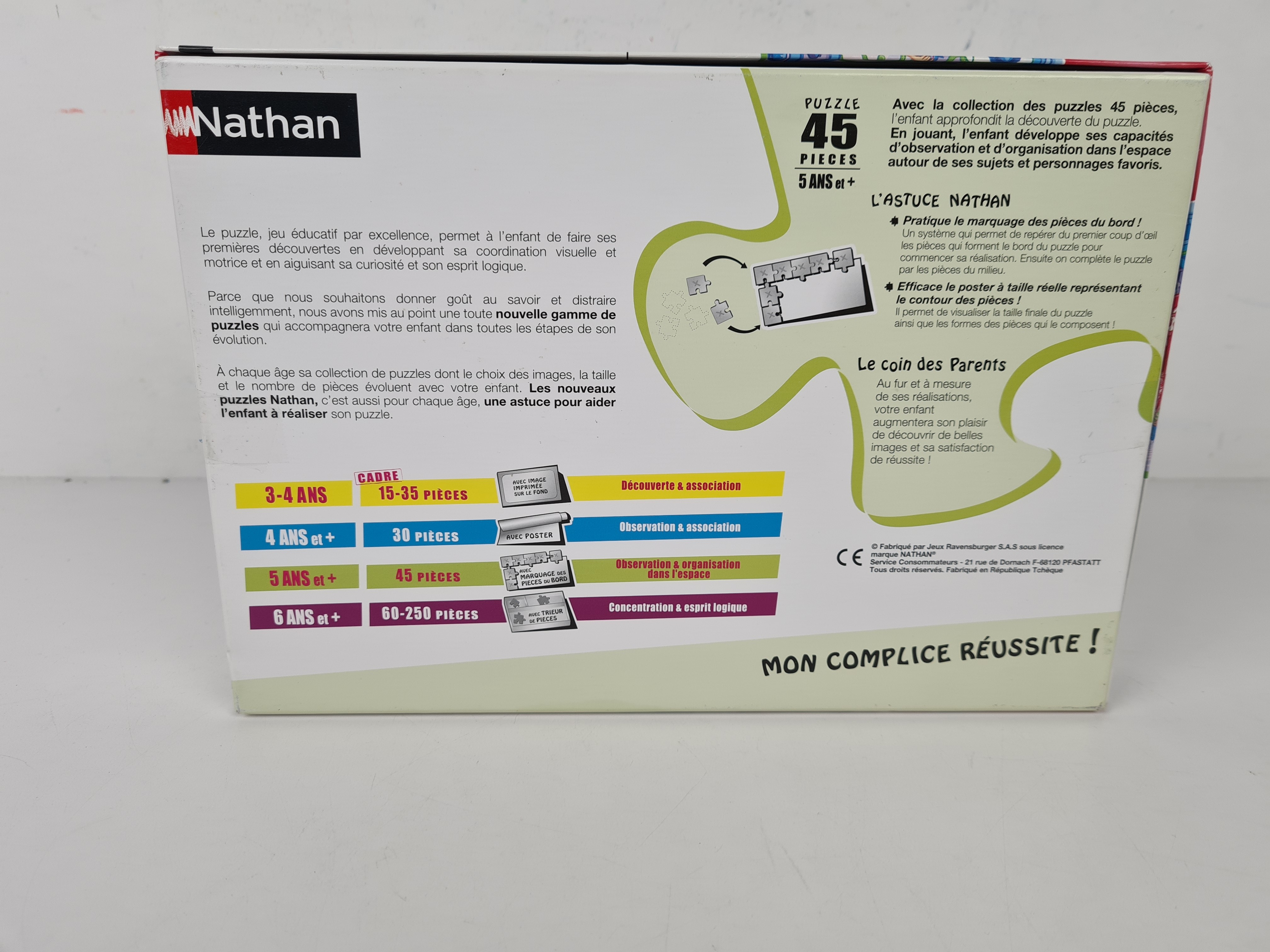 Puzzle vintage -Charlotte aux fraises à la bibliothèque - 45 pièces -Nathan - 5 ans + - Photo 4