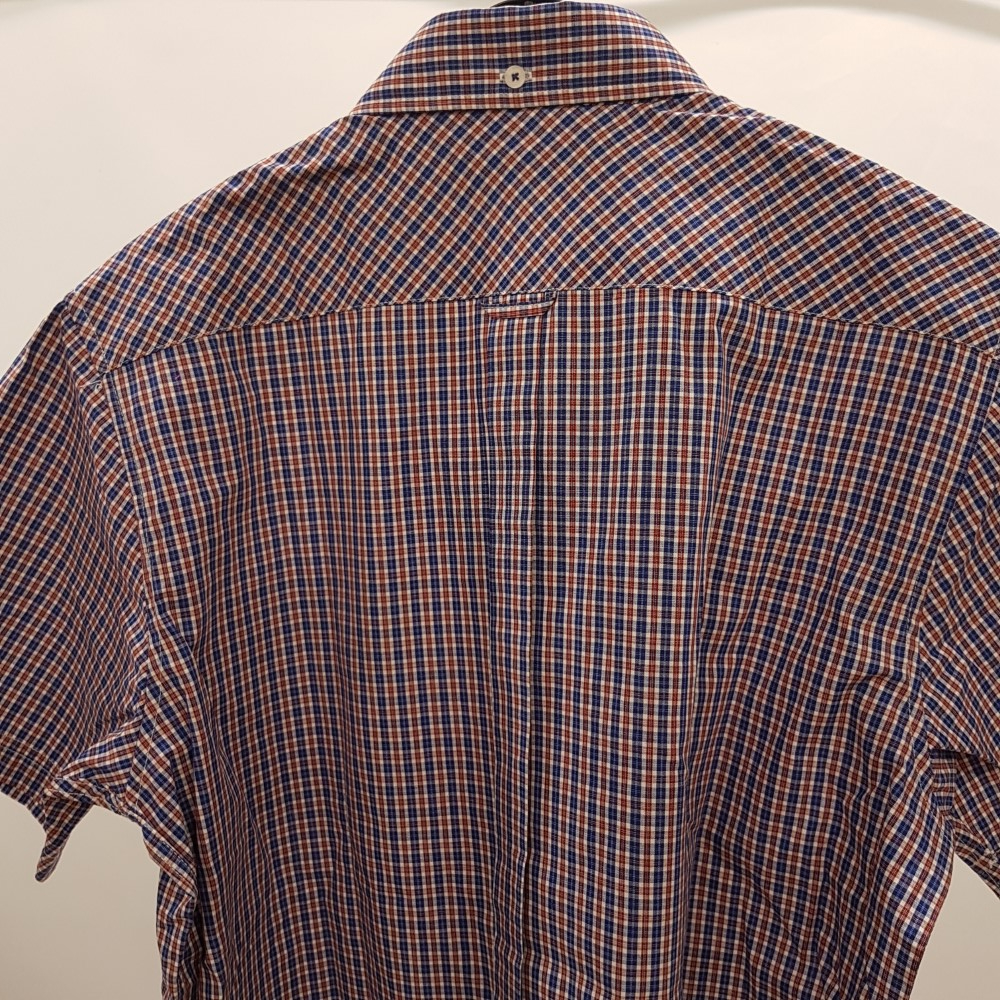 Voir photo 5 de Chemisette à carreaux - BEN SHERMAN - Taille M Chemisette à carreaux - BEN SHERMAN - Taille M Très bon état - Vue 5 -