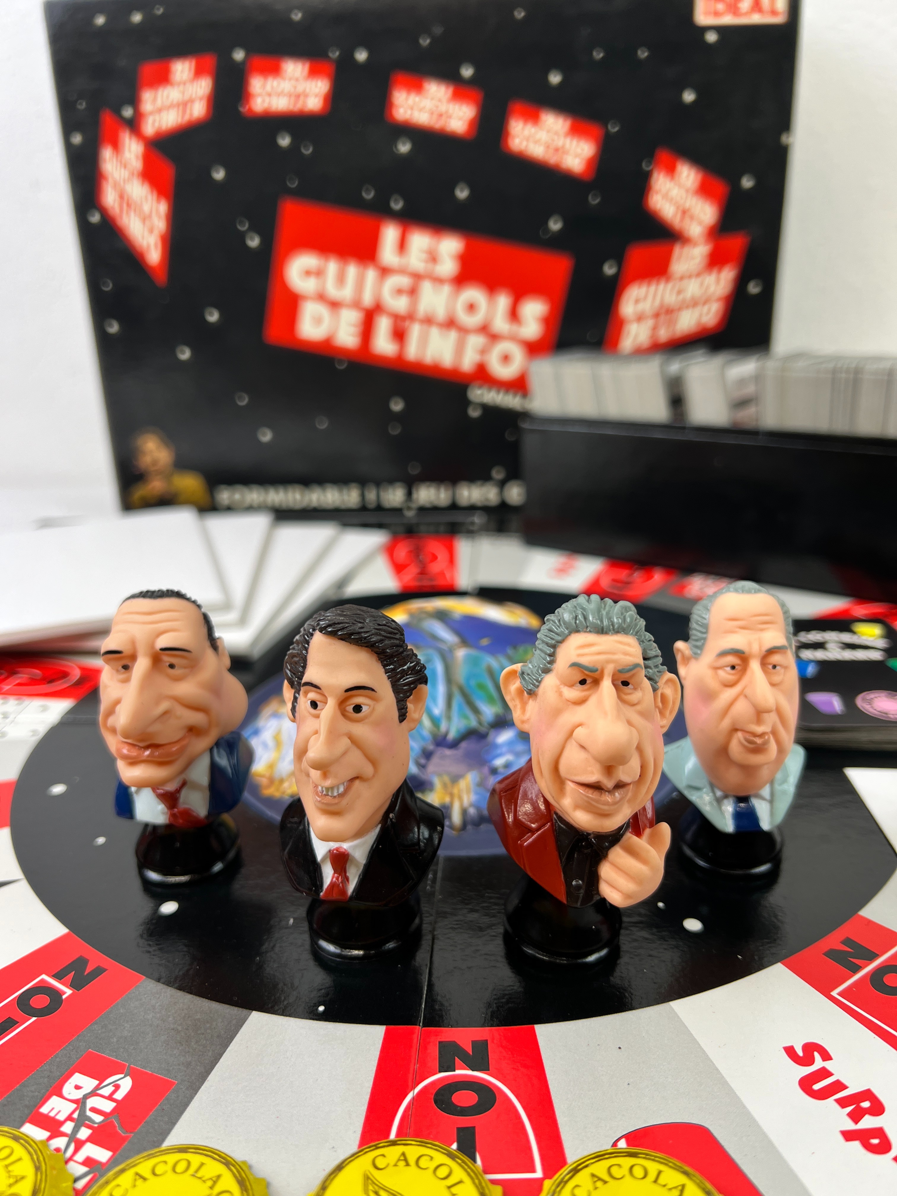 Voir photo 3 de Les guignols de l'info Le jeu Canal+ Idéal 1994 Les guignols de l'info Le jeu Canal+ Idéal 1994 - Vue 3 -