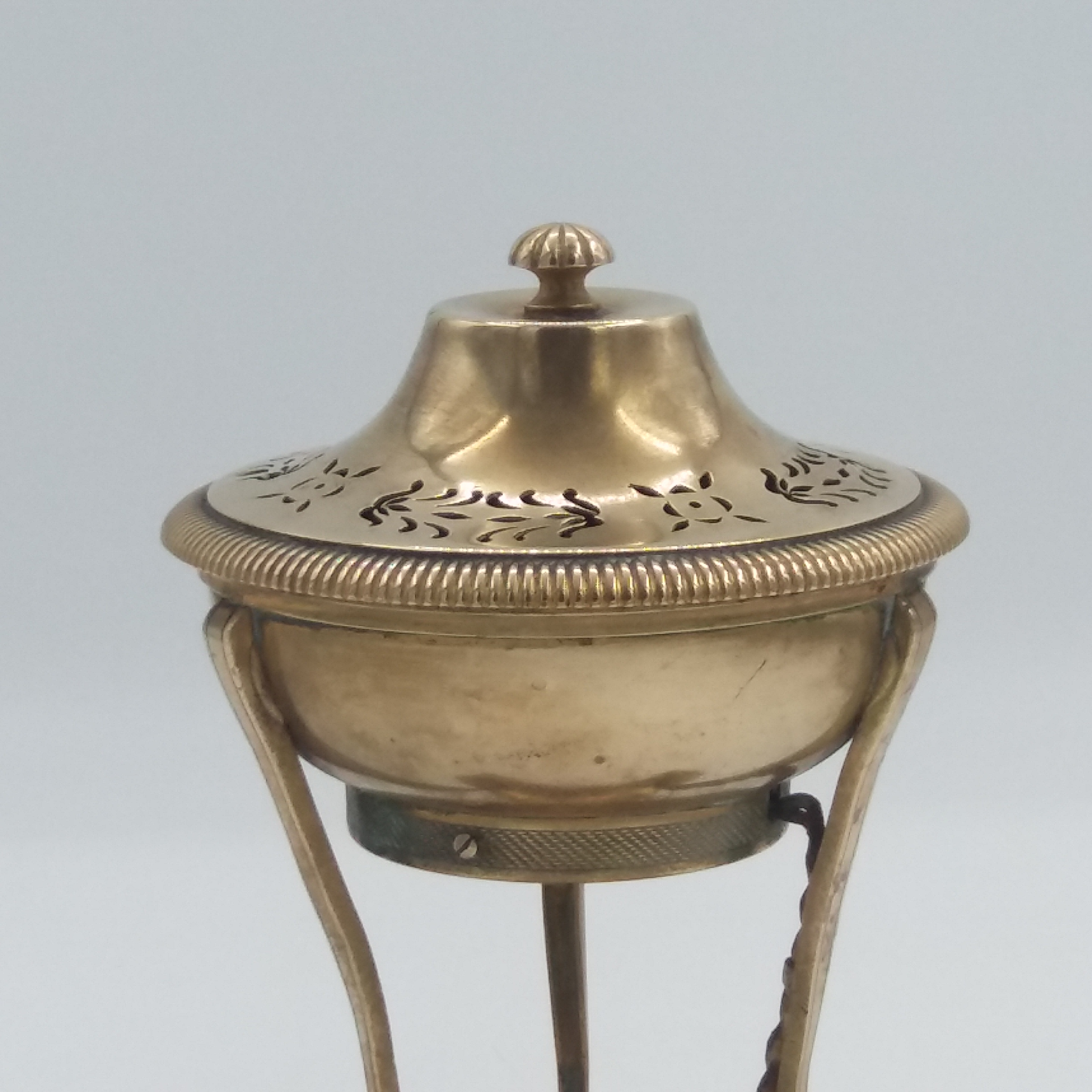 Brûle parfum, laiton, année 1930. GUERLAIN. - Photo 2