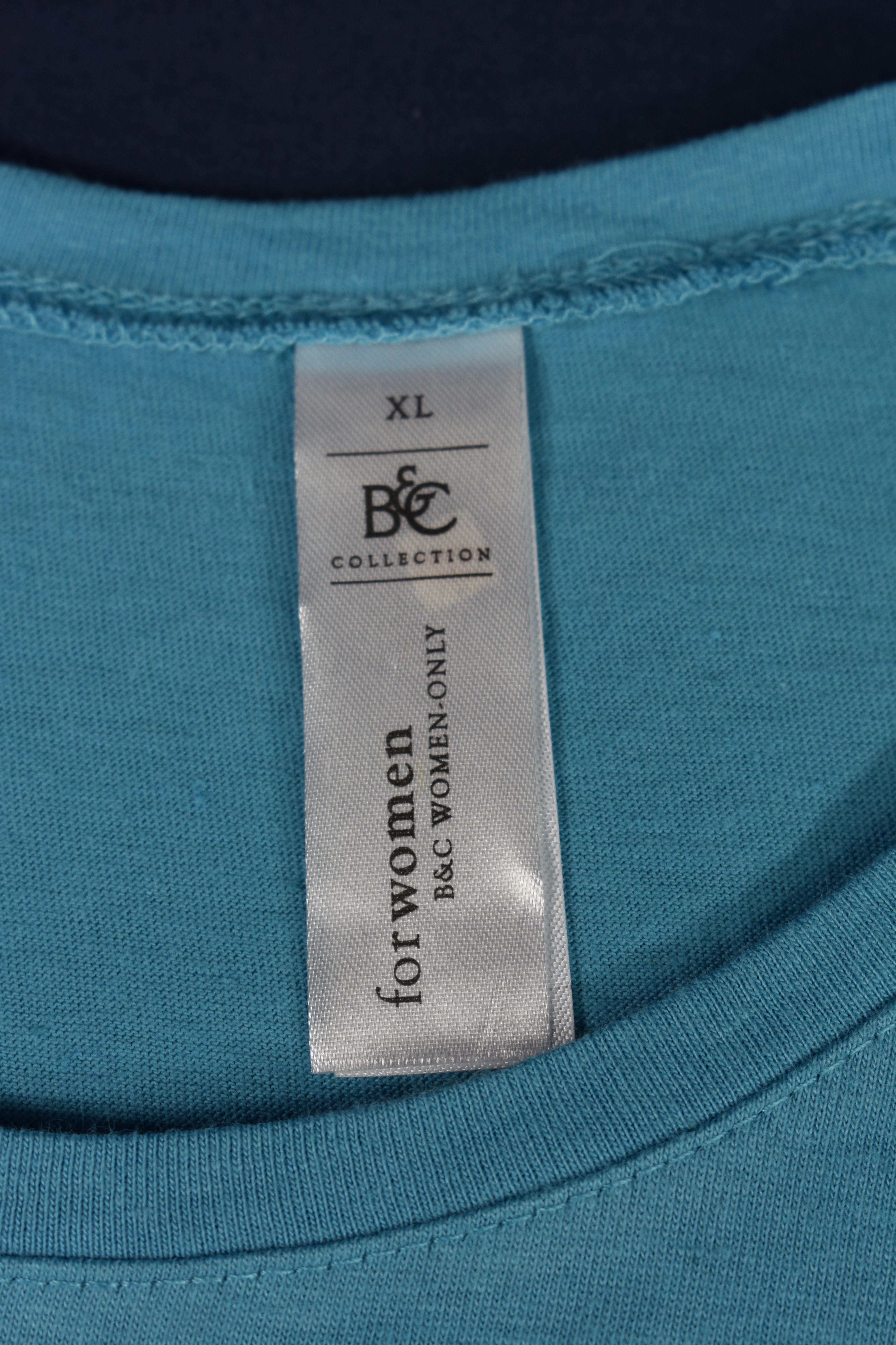 T-Shirt Collector Turquoise et blanc "femme" Un VIOLON SUR LE SABLE-SUMMER 2010, Royan Plage, taille XL.  - Vue 6 - 