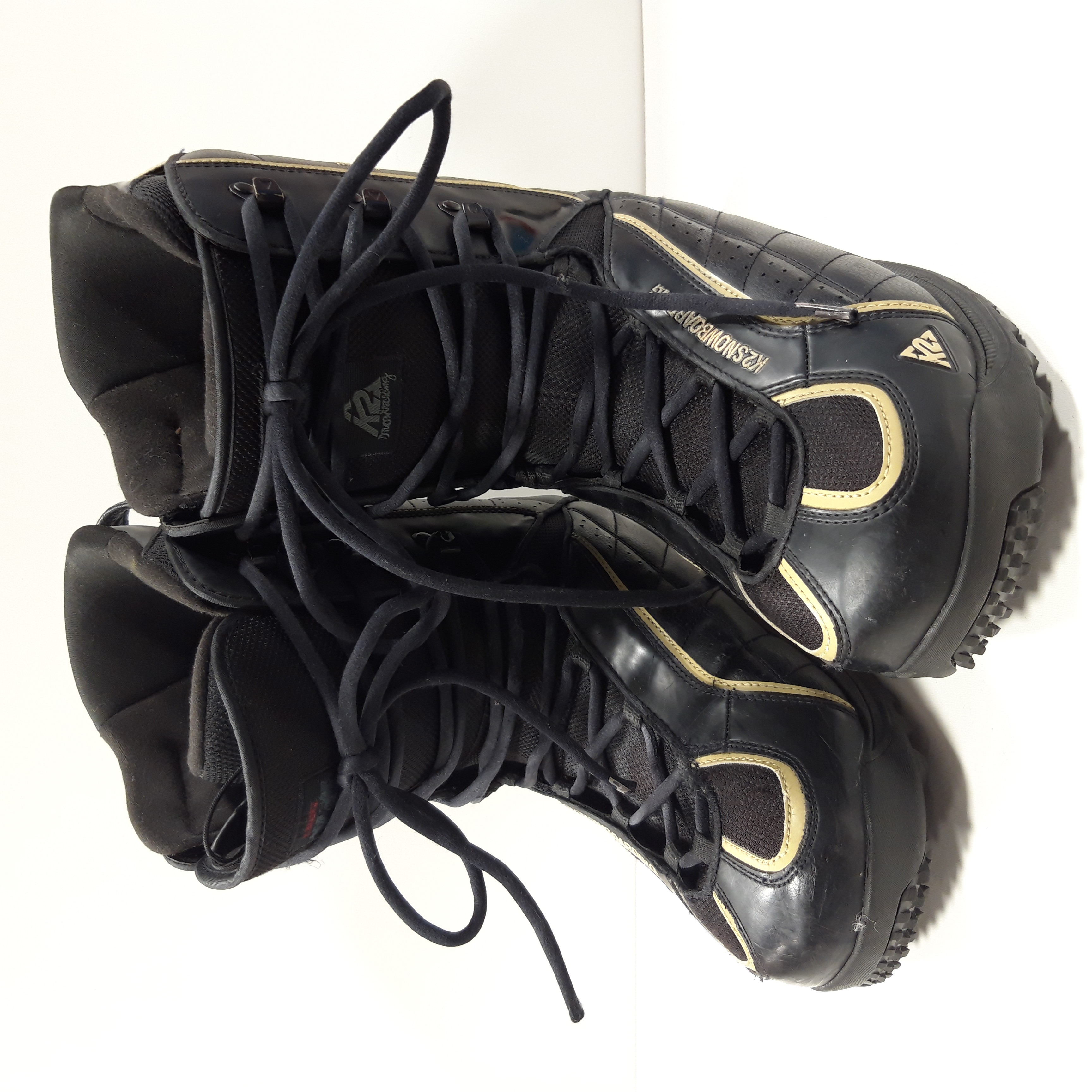 Acheter Bottes de Snowboarding K2 Range pour homme - pointure 44 Bon état - 72,00 € Bottes de Snowboarding K2 Range pour homme - pointure 44 Bon état - reconditionné disponible sur Label Emmaüs