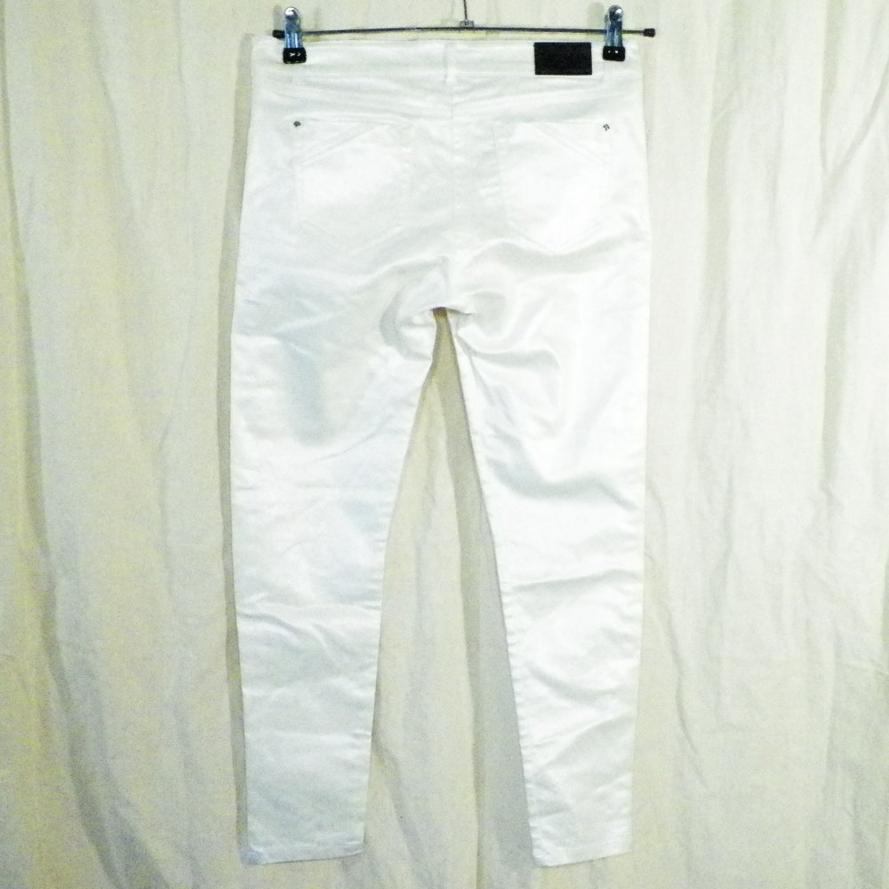 Pantalon Femme Blanc MOSQUITOS Taille Estimée 38. Bon état - Vue 2 - 