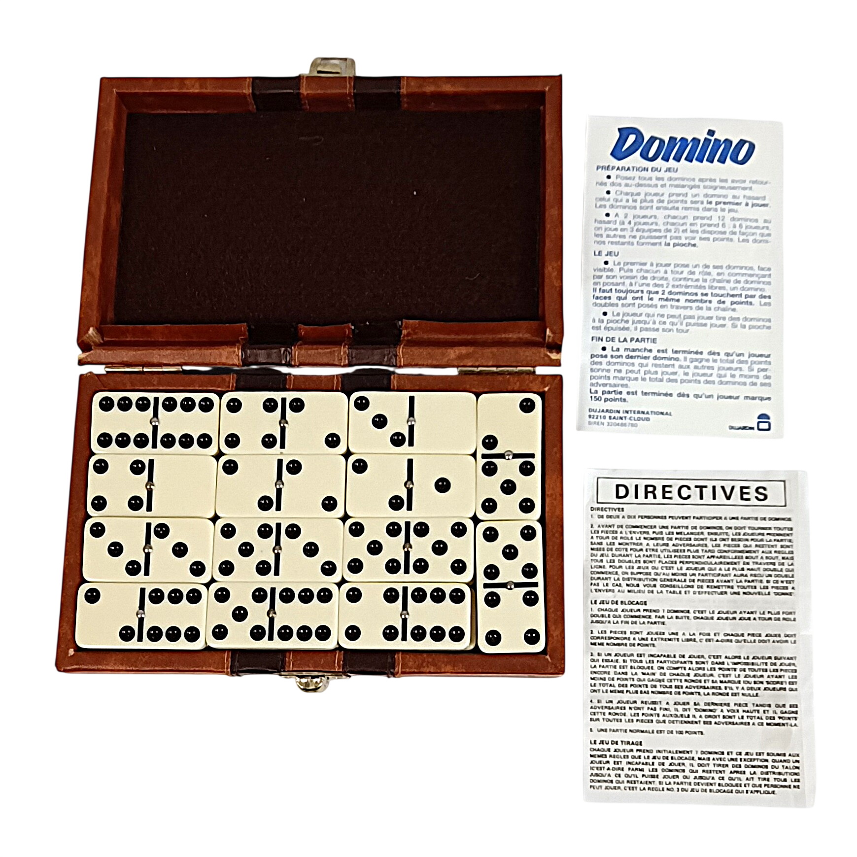 Acheter Jeu de dominos complet avec boîte de rangement, format standard Bon état - 15,00 € Jeu de dominos complet avec boîte de rangement, format standard Bon état - reconditionné disponible sur Label Emmaüs