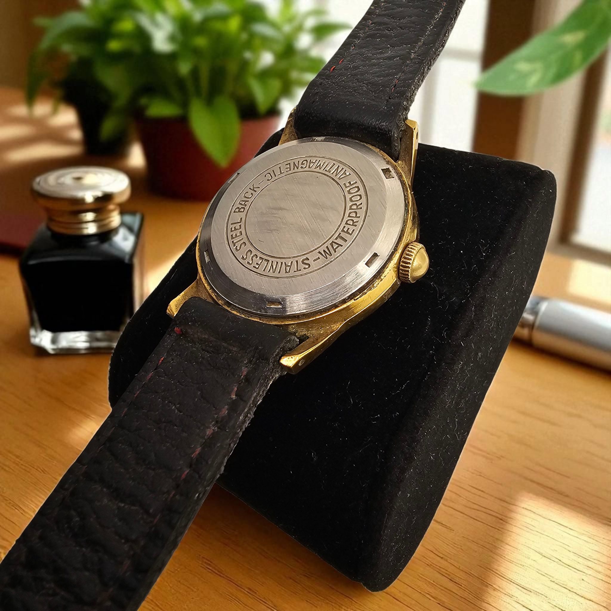 [ Multicollection ] Montre mécanique 100% vintage 