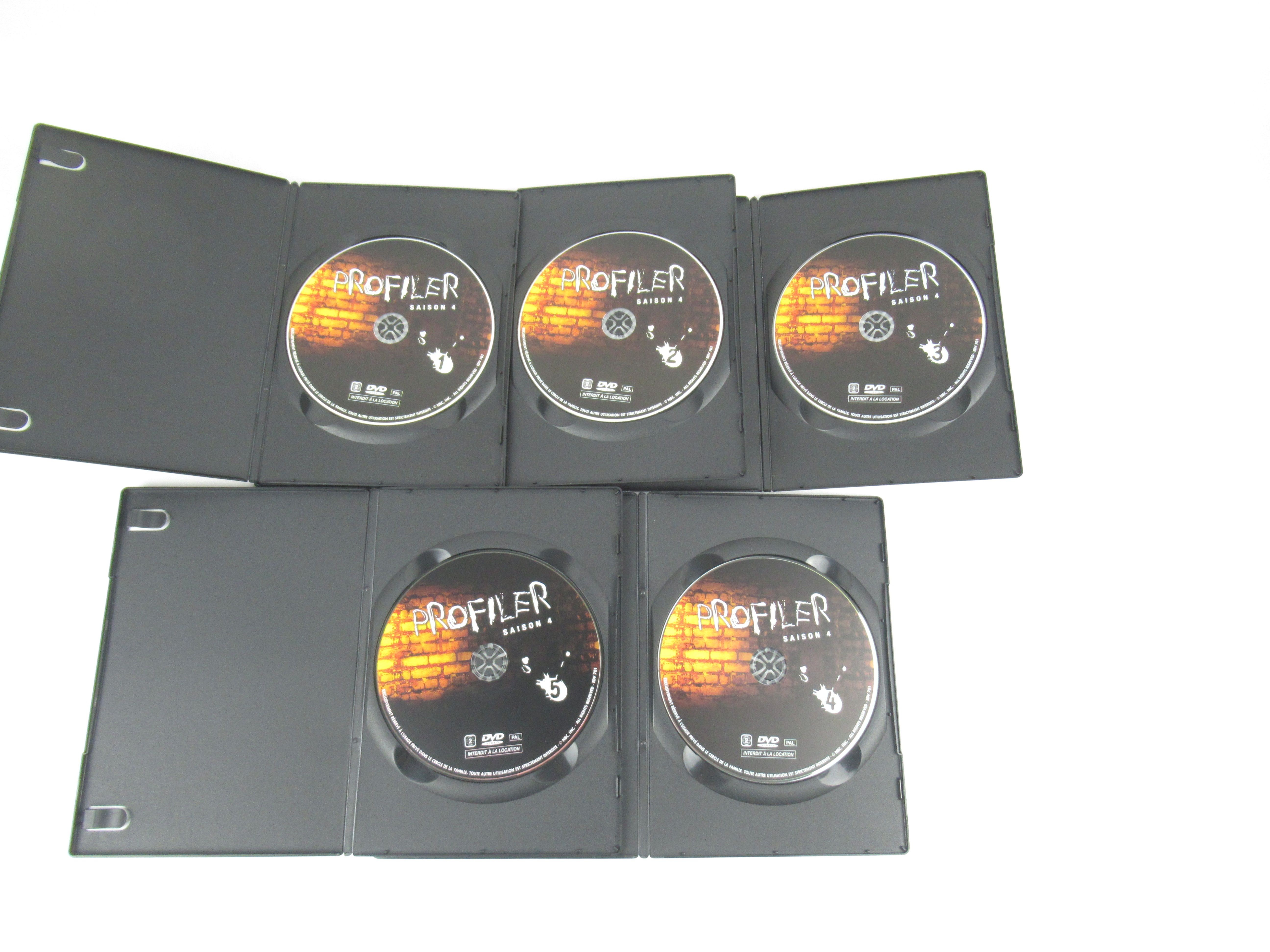 Coffret Profiler l'inntégrale 4 saisons Très bon état - Vue 8 - 