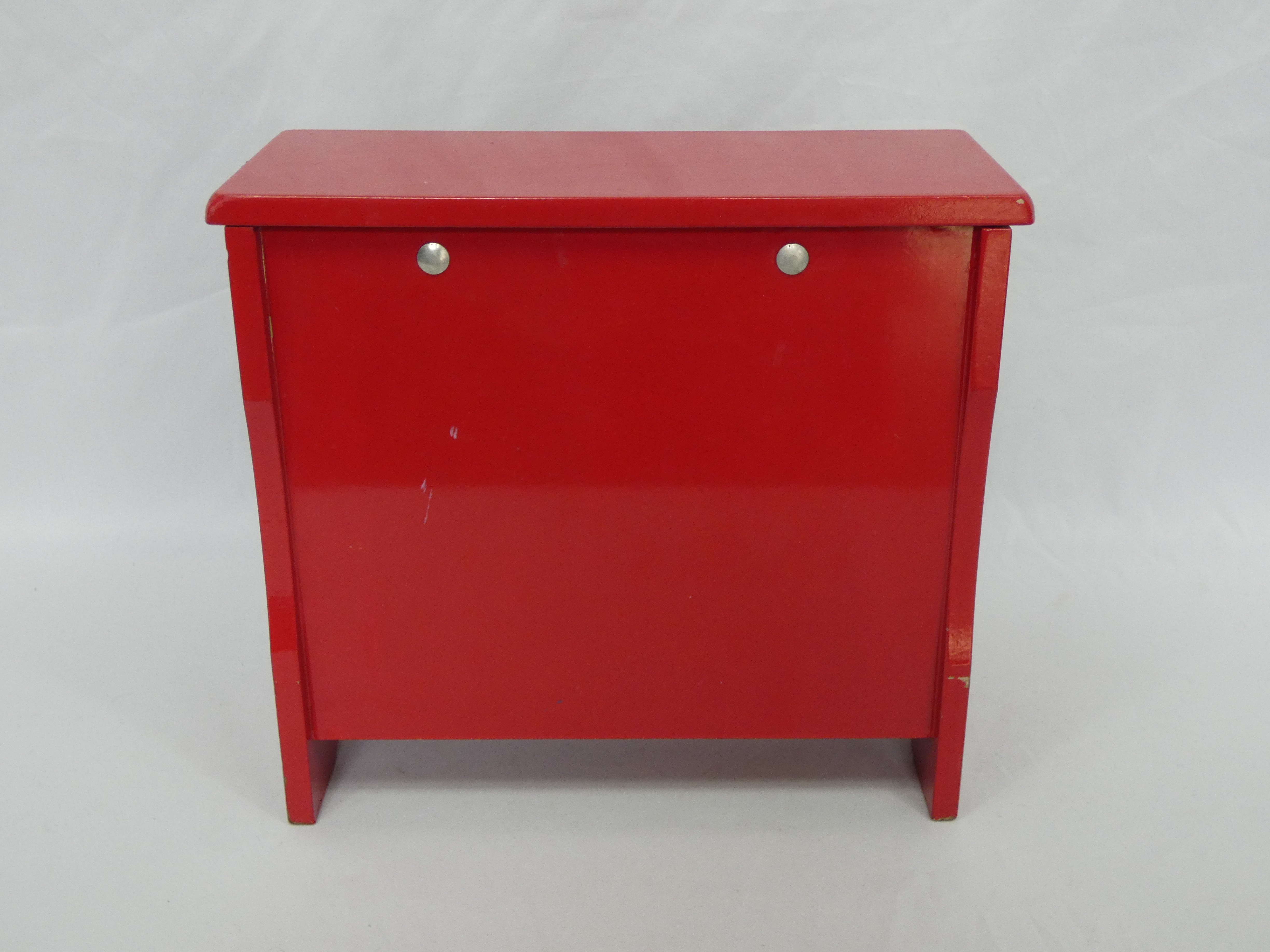 Voir photo 6 de Piano en bois rouge de 18 touches pour enfant de marque JANOD Piano en bois rouge de 18 touches pour enfant de marque JANOD Bon état - Vue 6 -