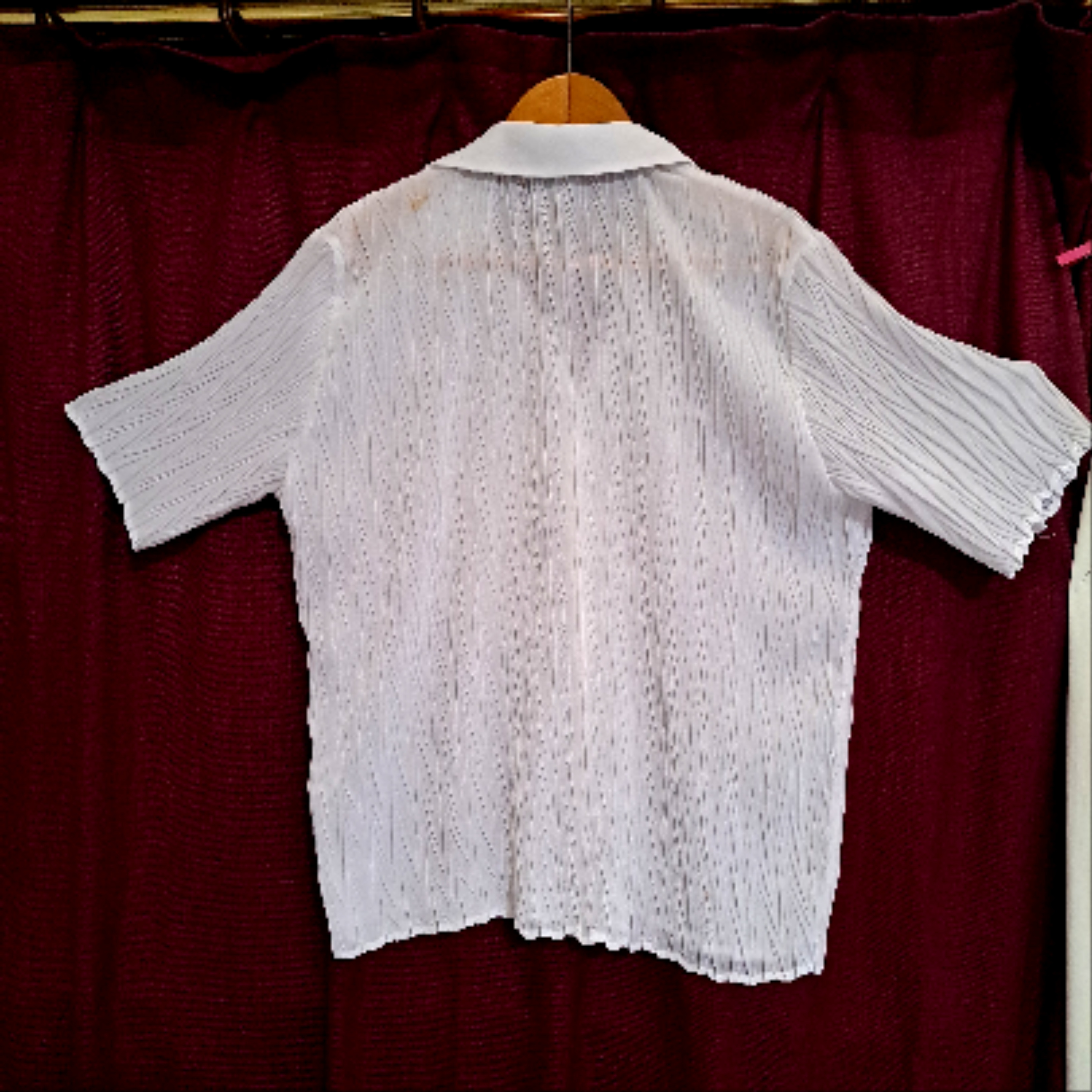CHEMISIER STYLE PLISSE FROISSE - Taille: 48 - Photo 4