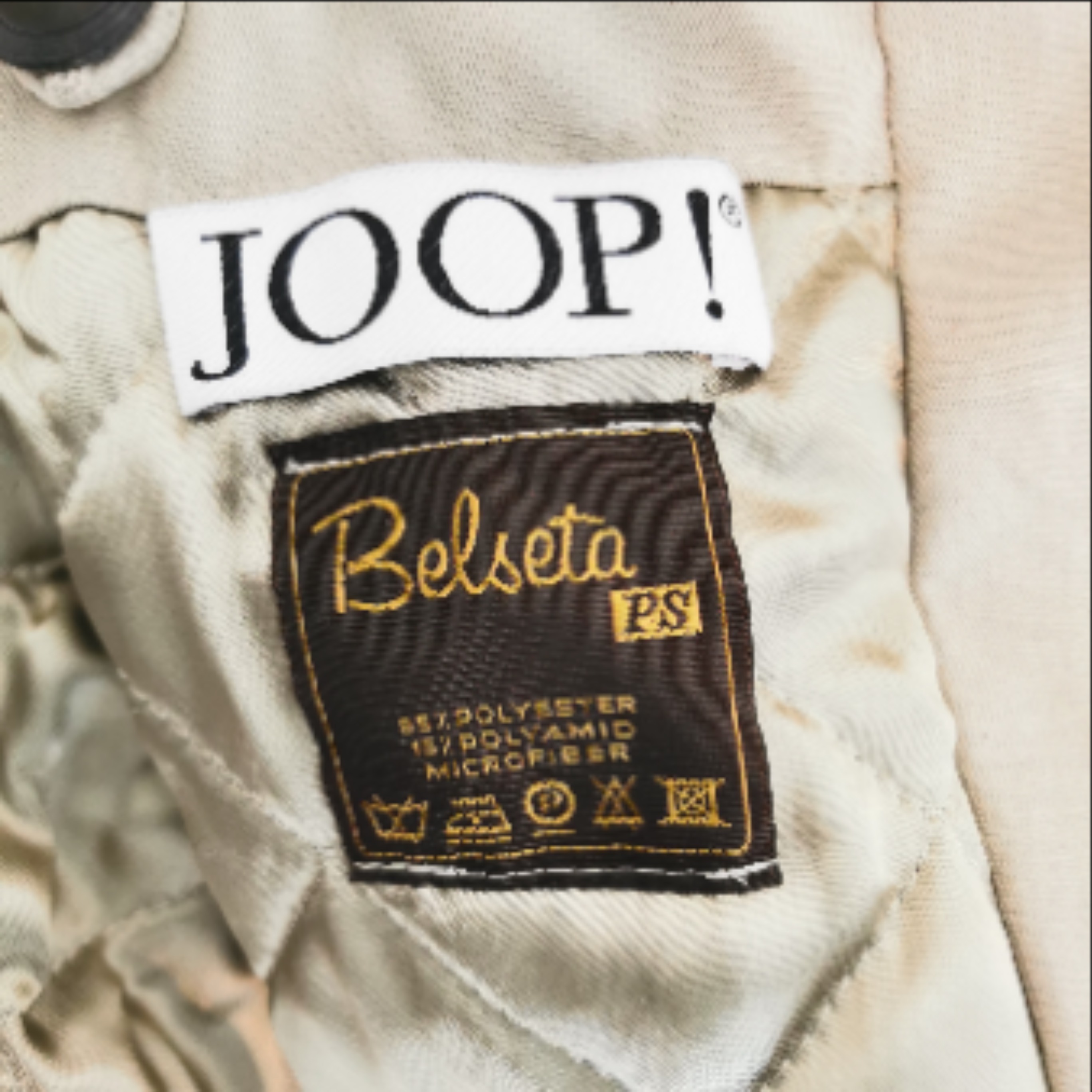 Voir photo 7 de Manteau ( à capuche) - Joop - Taille M/L (estimée) - Beige & Marron Manteau ( à capuche) - Joop - Taille M/L (estimée) - Beige & Marron Très bon état - Vue 7 -