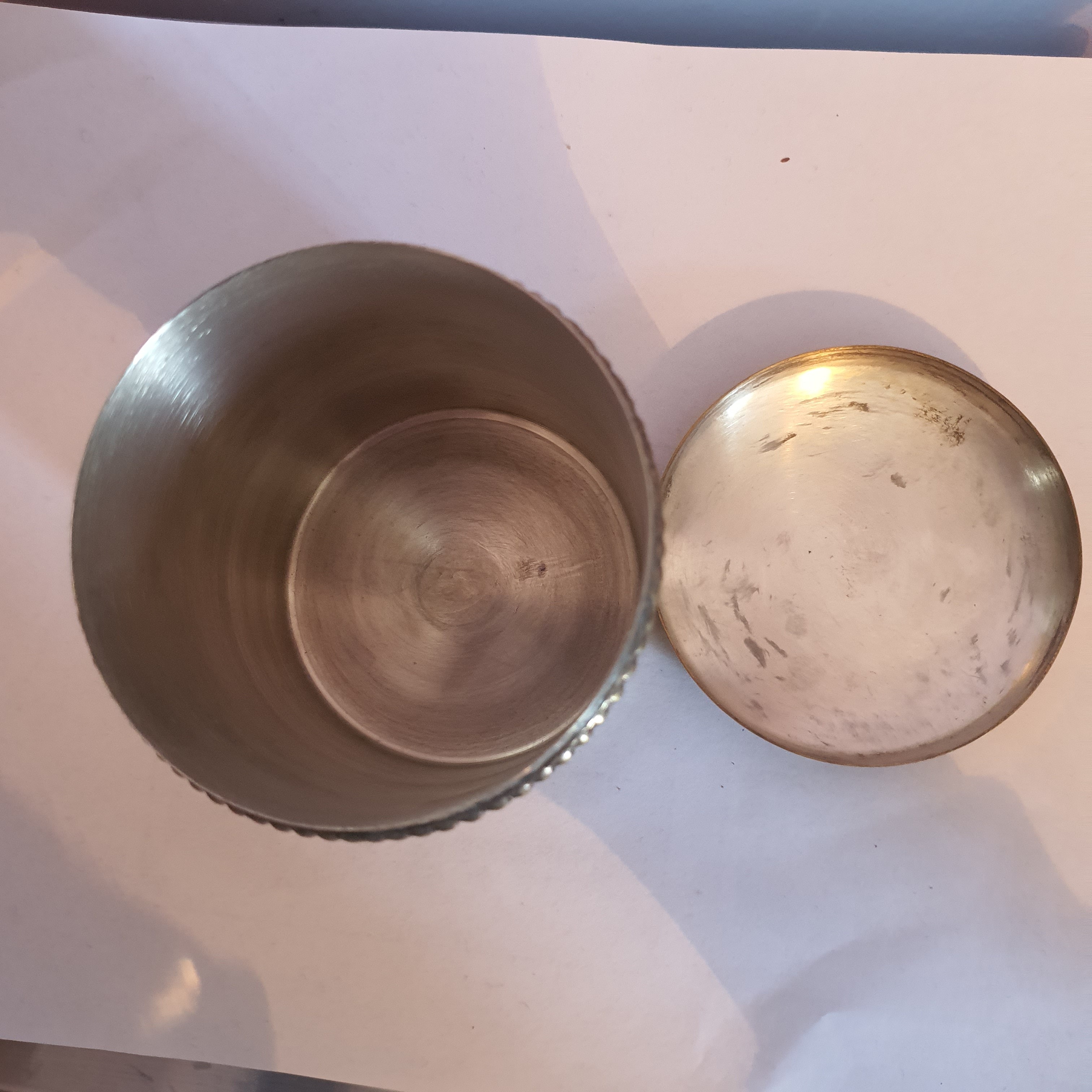 Boite à tabac Weinberg. Bon état - Vue 4 - 