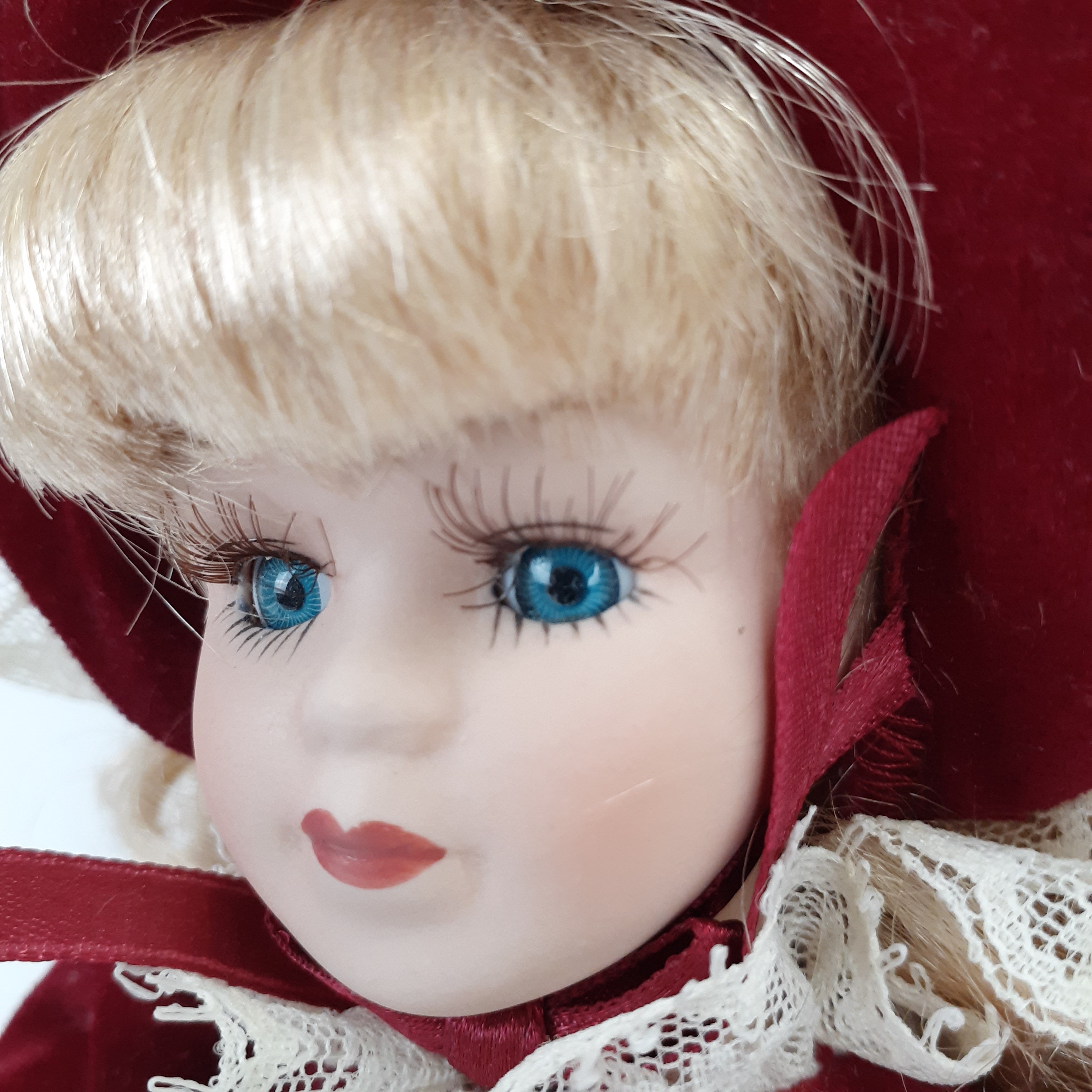 Poupée de collection en porcelaine - années 1980 - Photo 2