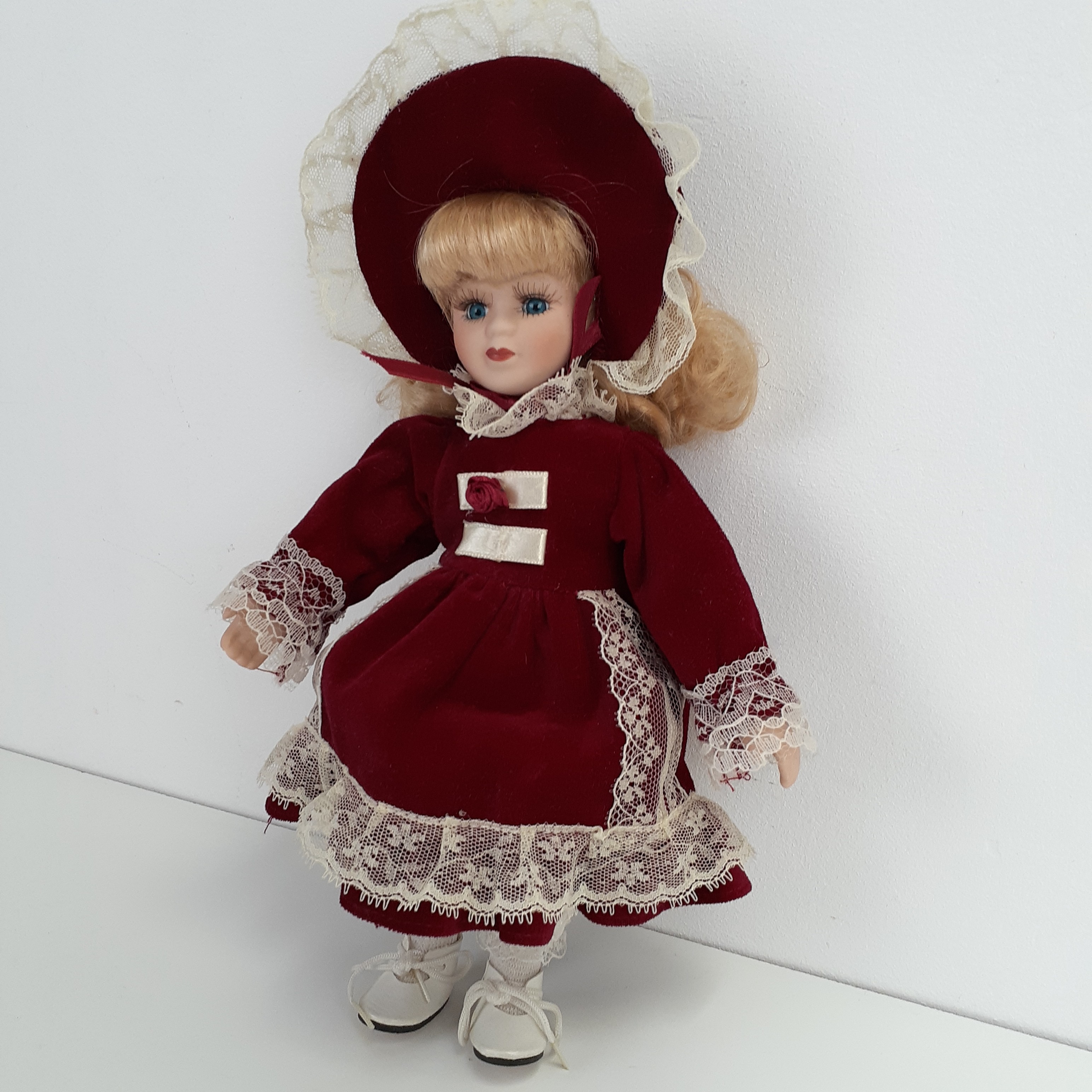 Poupée de collection en porcelaine - années 1980 - Photo 8