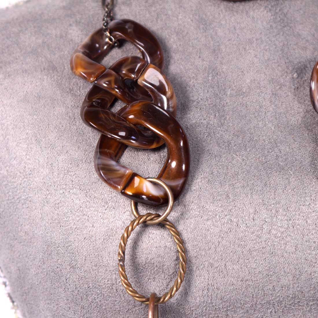 Parure imitation écaille Bon état - Vue 3 - 