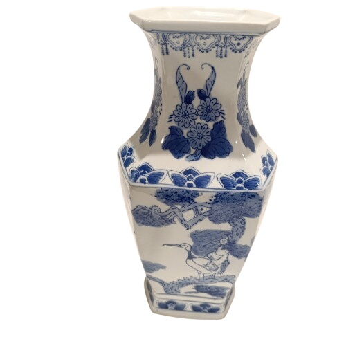 Acheter Vase en porcelaine chinoise Très bon état - 50,00 € Vase en porcelaine chinoise Très bon état - reconditionné disponible sur Label Emmaüs
