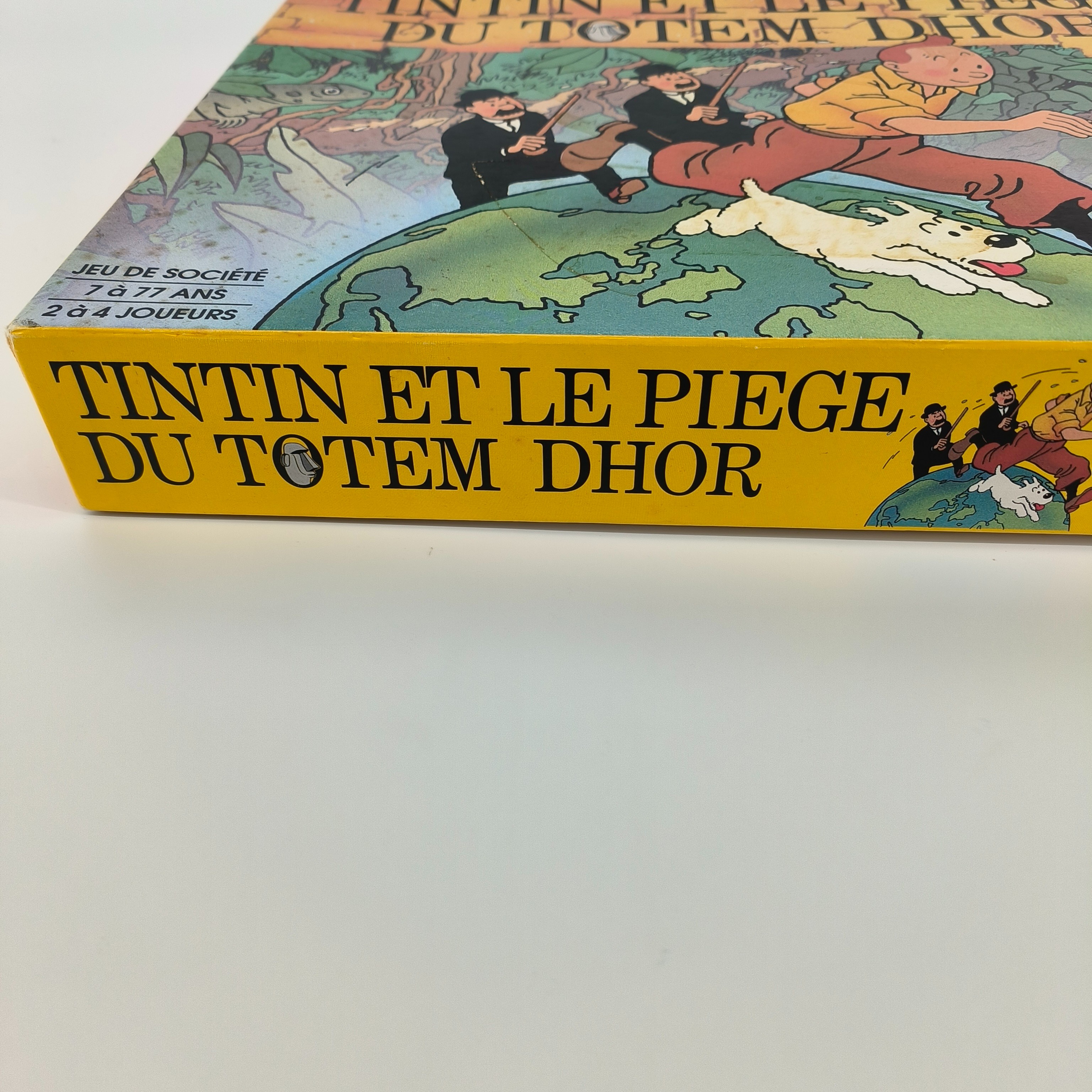 Voir photo 3 de Jeu de société-"Tintin et le piège du totem dhor"- Nathan-à partir de 7 ans Jeu de société-"Tintin et le piège du totem dhor"- Nathan-à partir de 7 ans Bon état - Vue 3 -