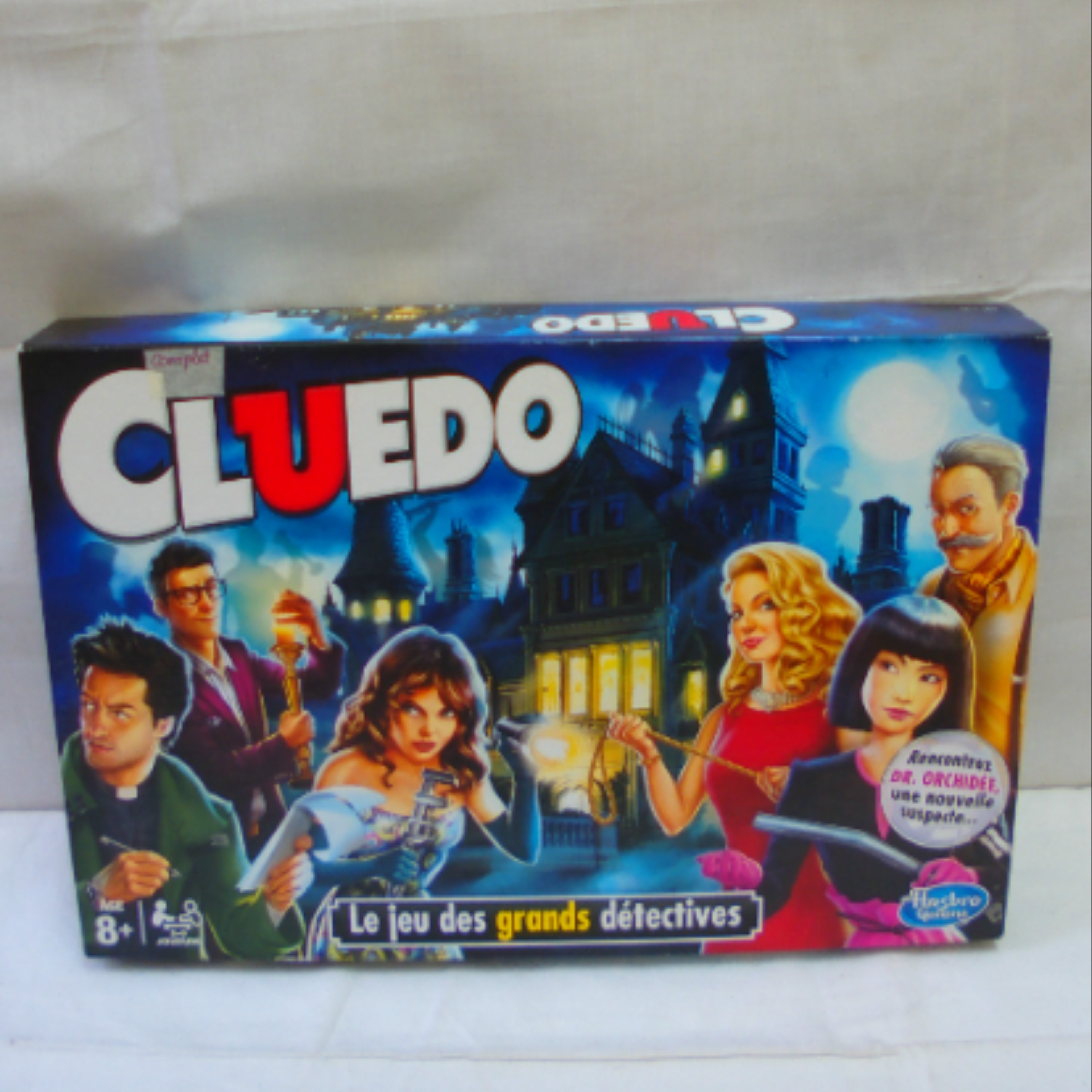 Jeu CLUEDO, Le jeu des grands détectives, + 8 ans - Photo 1