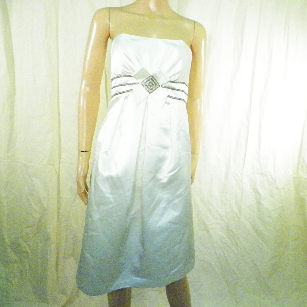 Robe De Soirée Ecru ALAIN MANOUKIAN T 38.  -  reconditionné disponible sur Label Emmaüs
