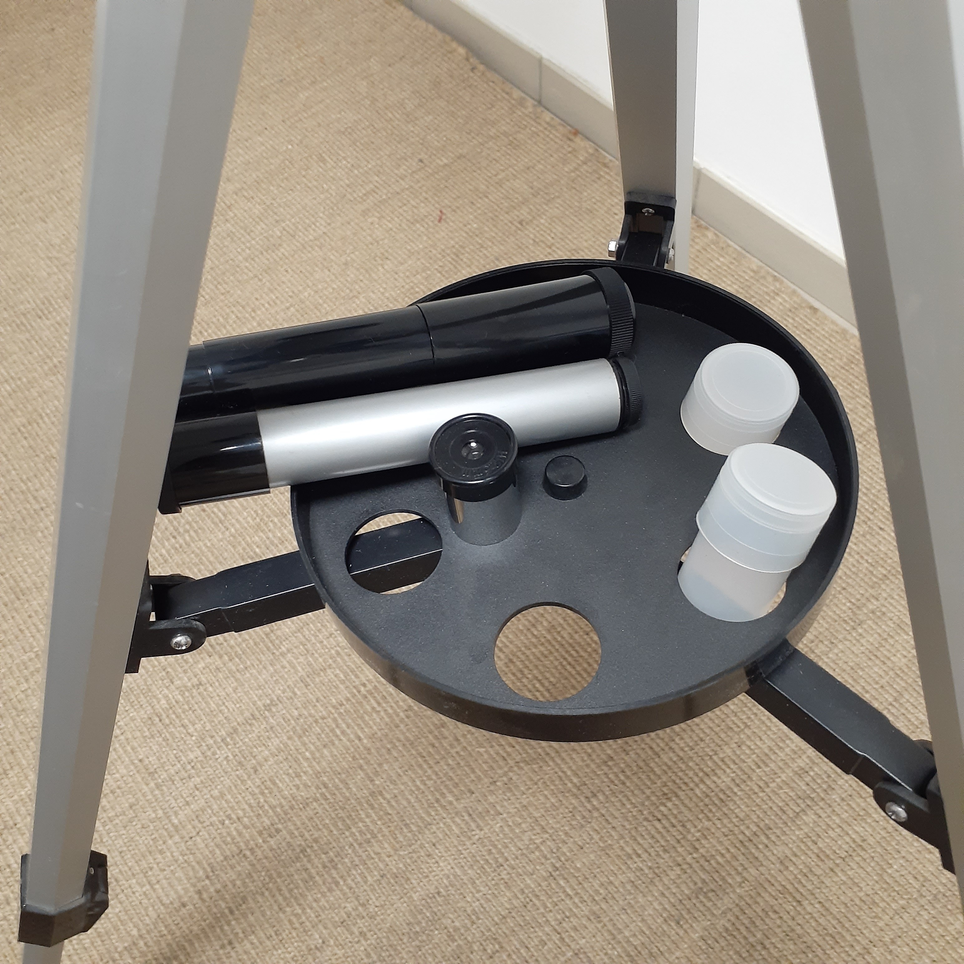 Voir photo 4 de Télescopes BT 600 Bluesky Télescopes BT 600 Bluesky Comme neuf - Vue 4 -