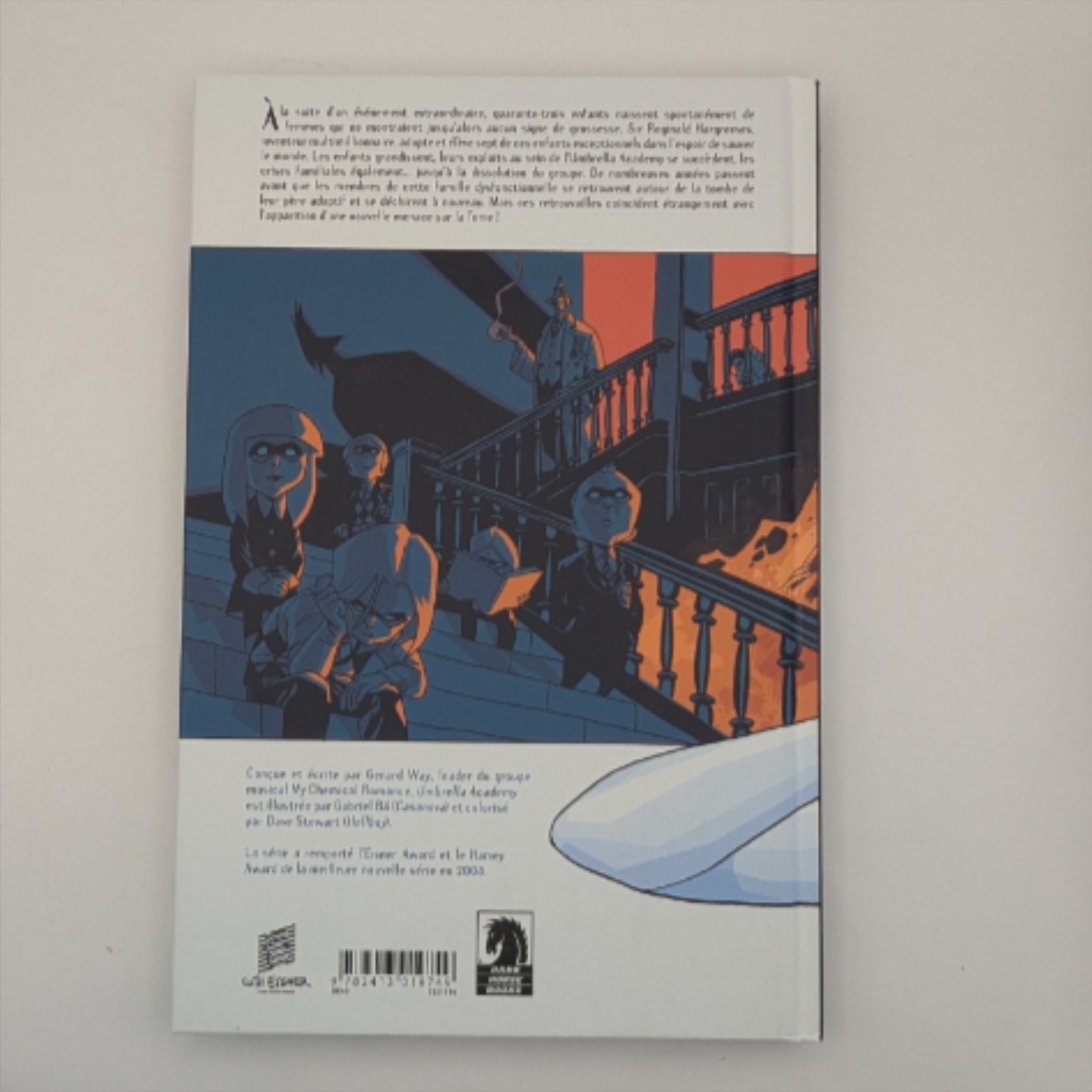 BD Umbrella Academy Tome 1-la suite apocalyptique - Photo 1