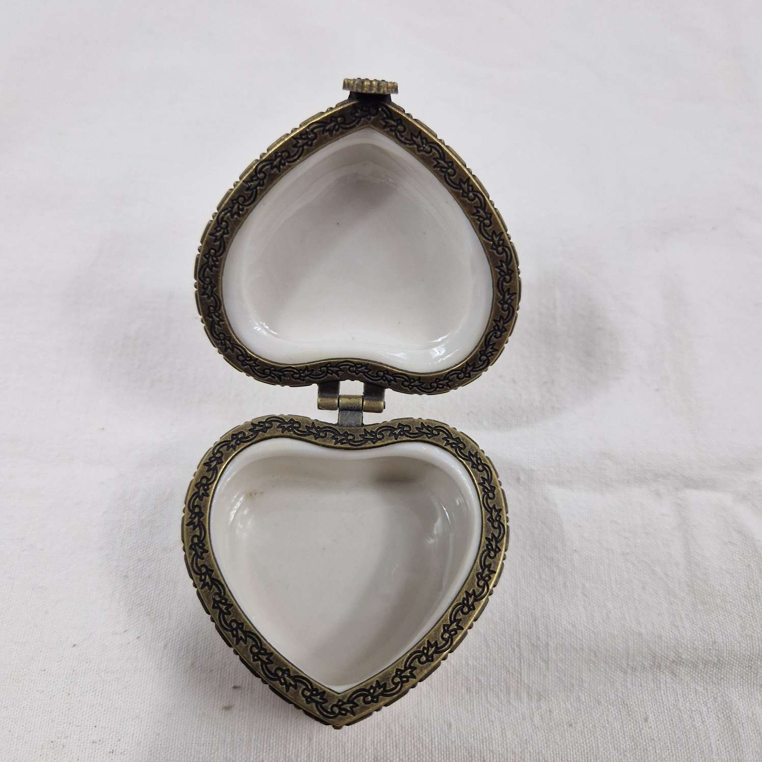 Lot de 5 boîtes en porcelaine - Photo 4