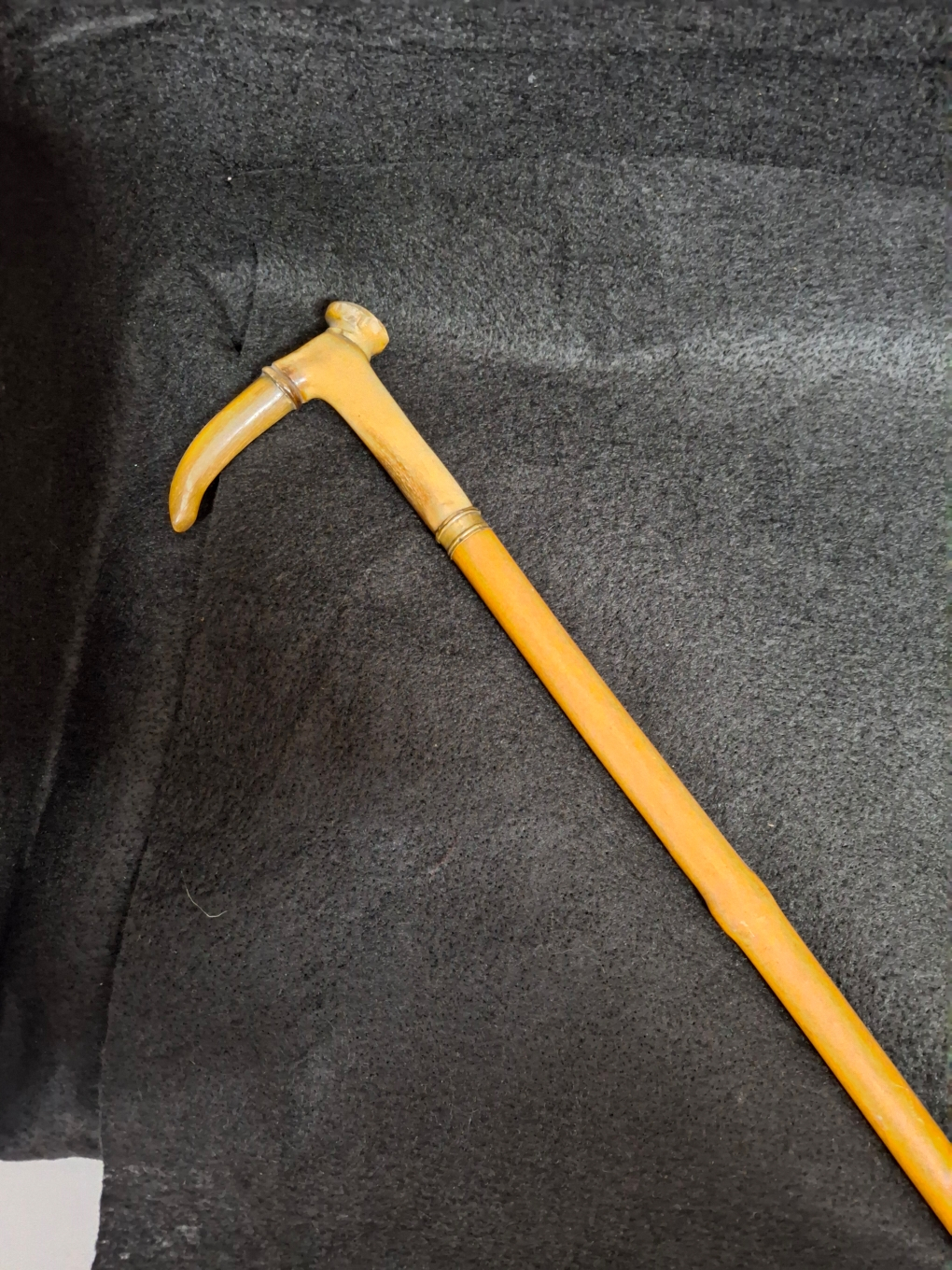 Canne ancienne avec pommeau en corne - Bon état - Photo 3