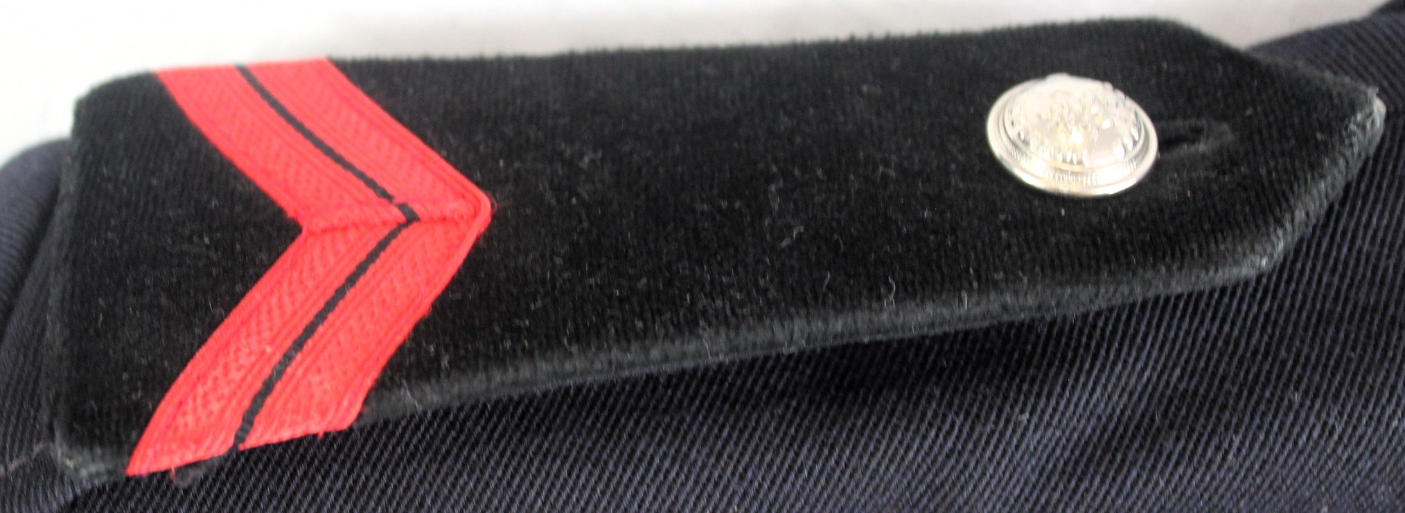 Voir photo 5 de Uniforme Cérémonie - Sapeur Pompier Uniforme Cérémonie - Sapeur Pompier Très bon état - Vue 5 -