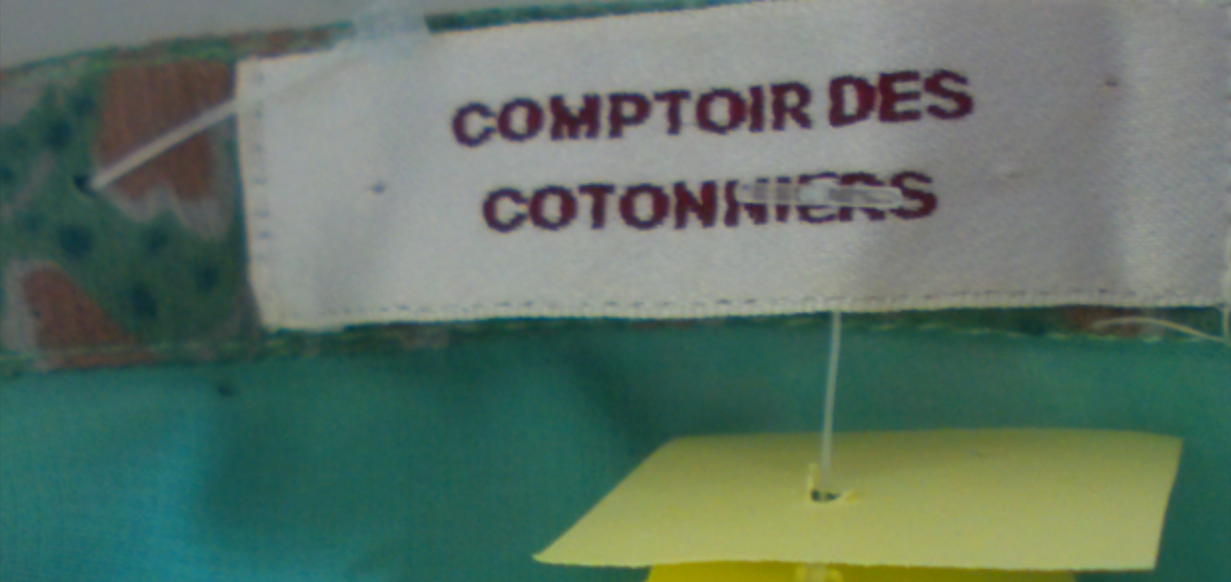 Jupe Comptoir des Cotonniers, motifs marrons sur fond vert, 100% soie, taille 36 - Photo 3