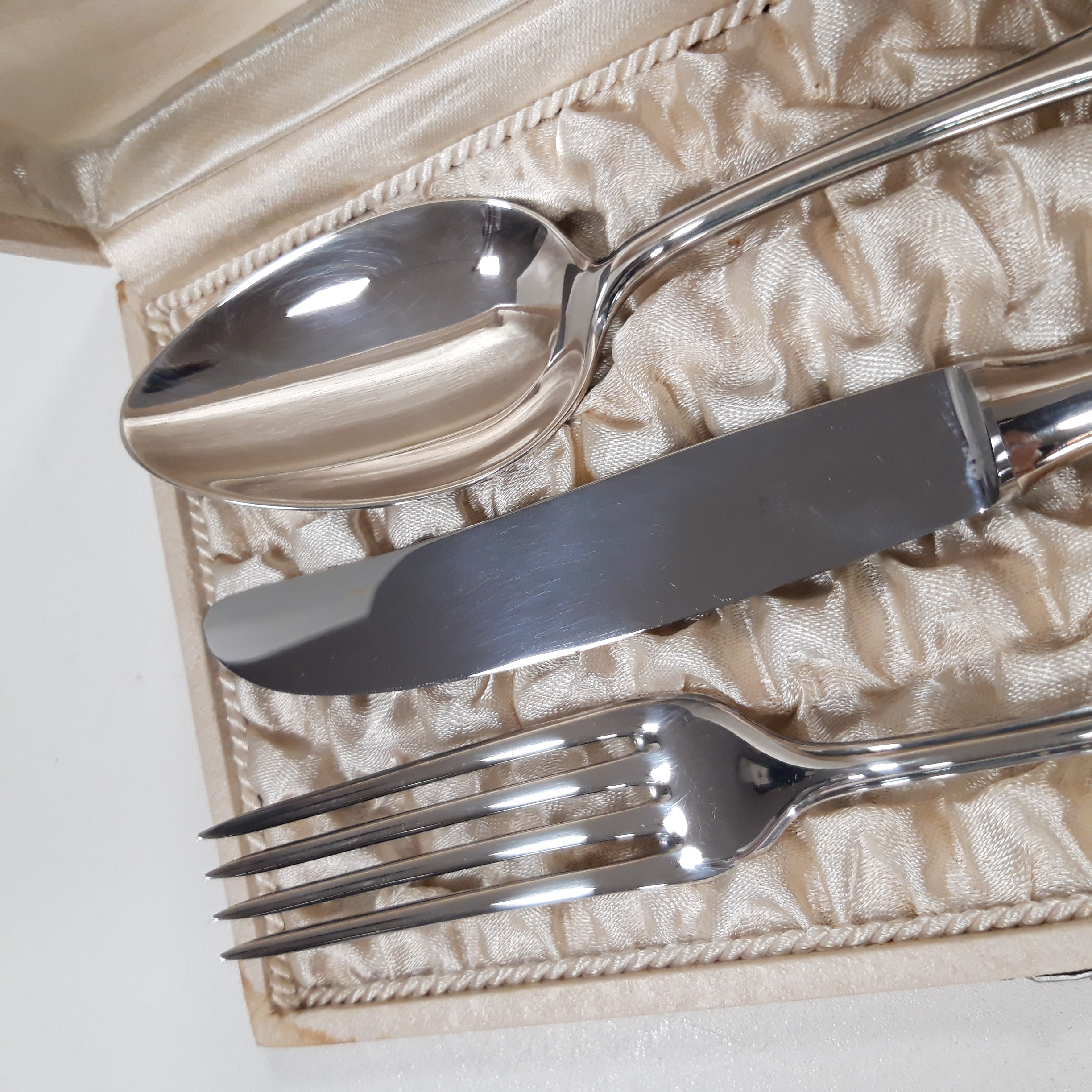 Couvert métal argent de la marque WMF Patent 90 dans son coffret ...