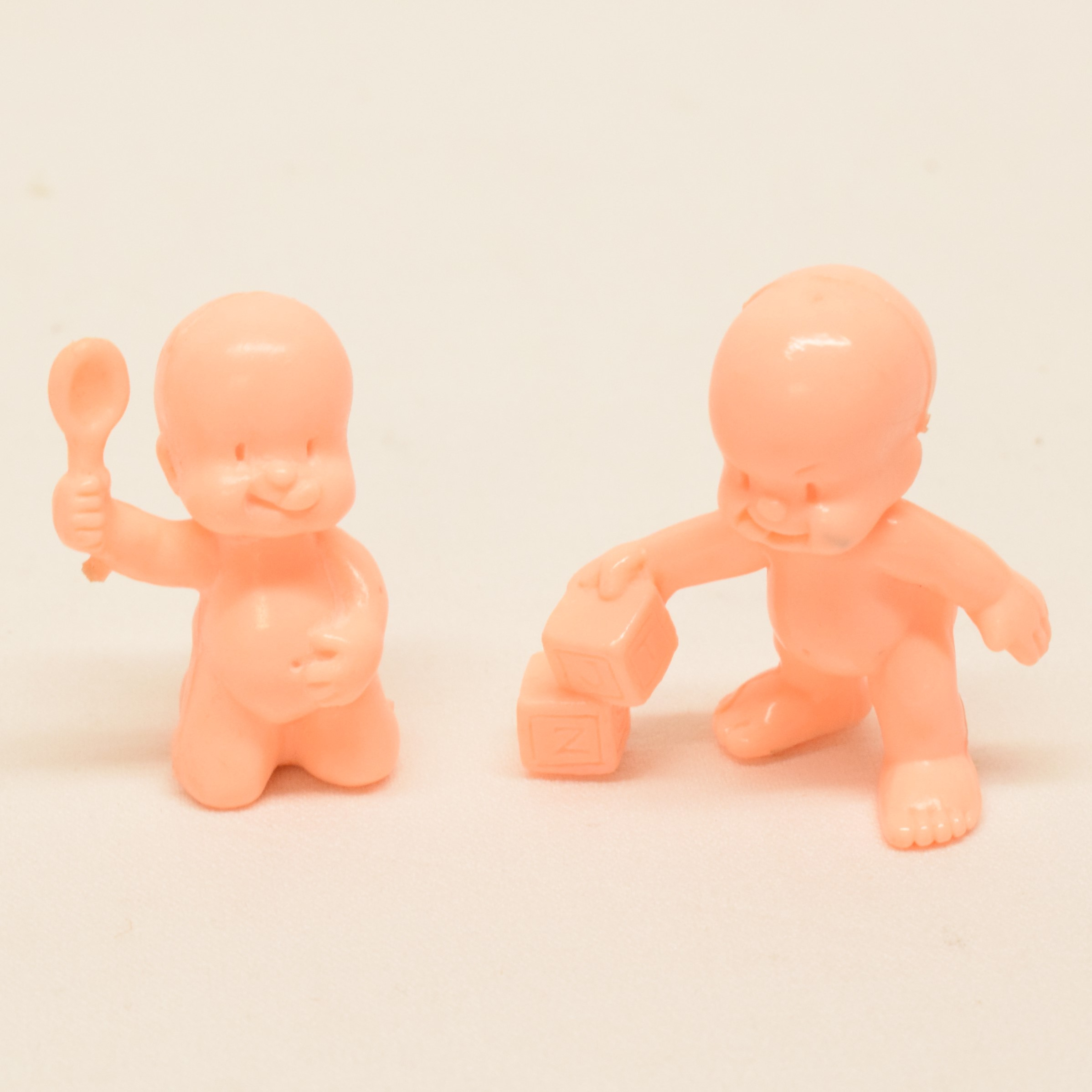 Lot de figurines babies des années 80, - Collection