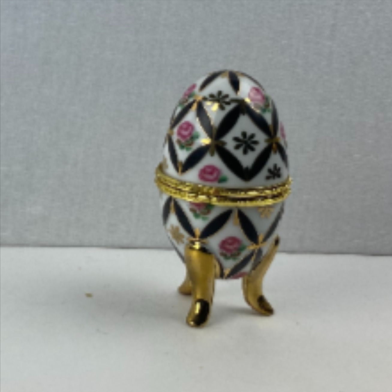 Oeuf de Pâques vintage porcelaine Bon état - Vue 2 - 