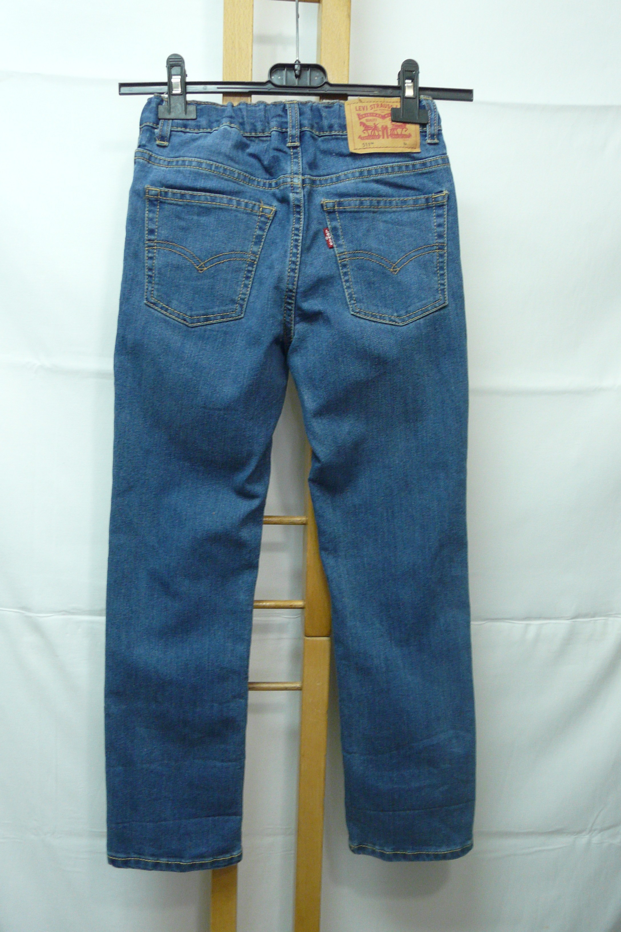 E39 - Jean slim 511 - Levi Strauss & Co - Âge 8 ans Très bon état - Vue 2 - 